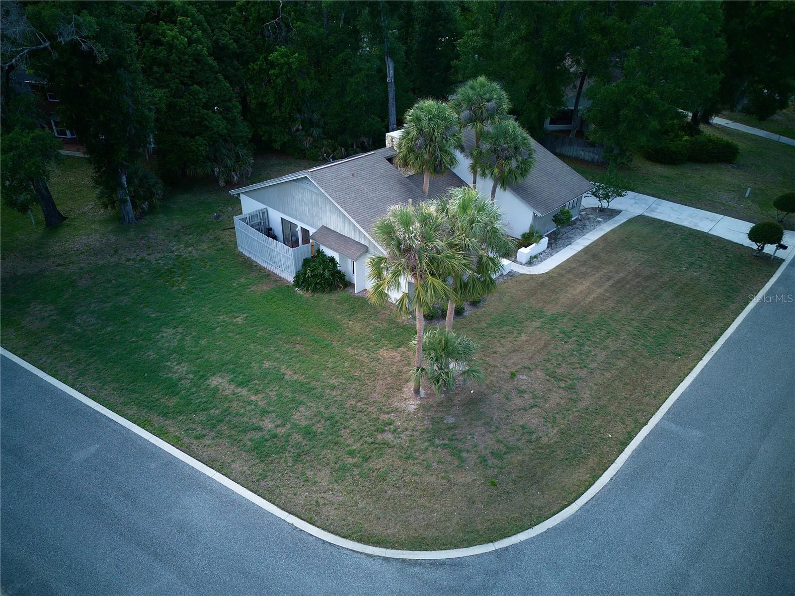 Image 20 of 27 For 816 Pine Shadow Drive