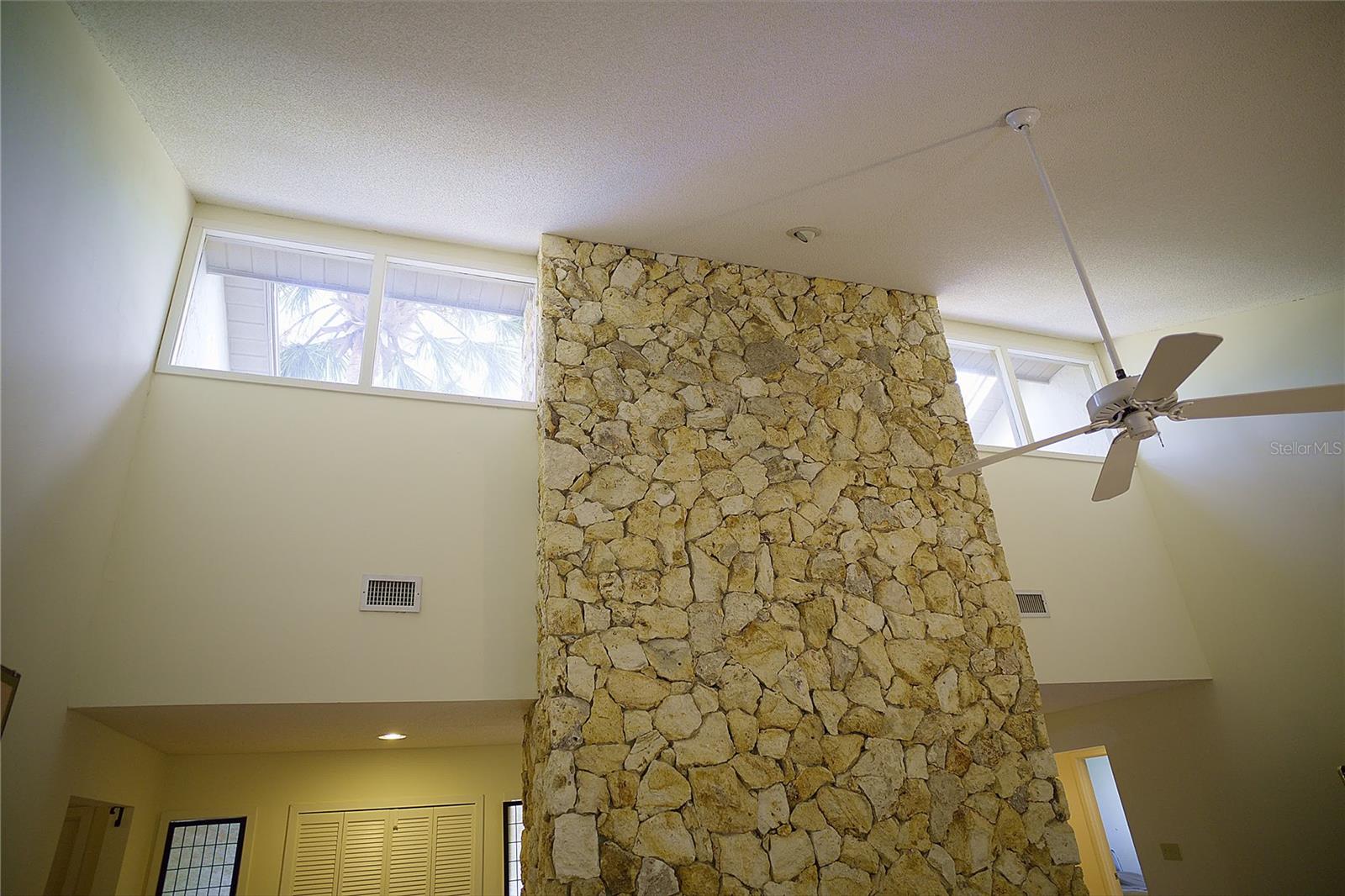 Image 6 of 27 For 816 Pine Shadow Drive