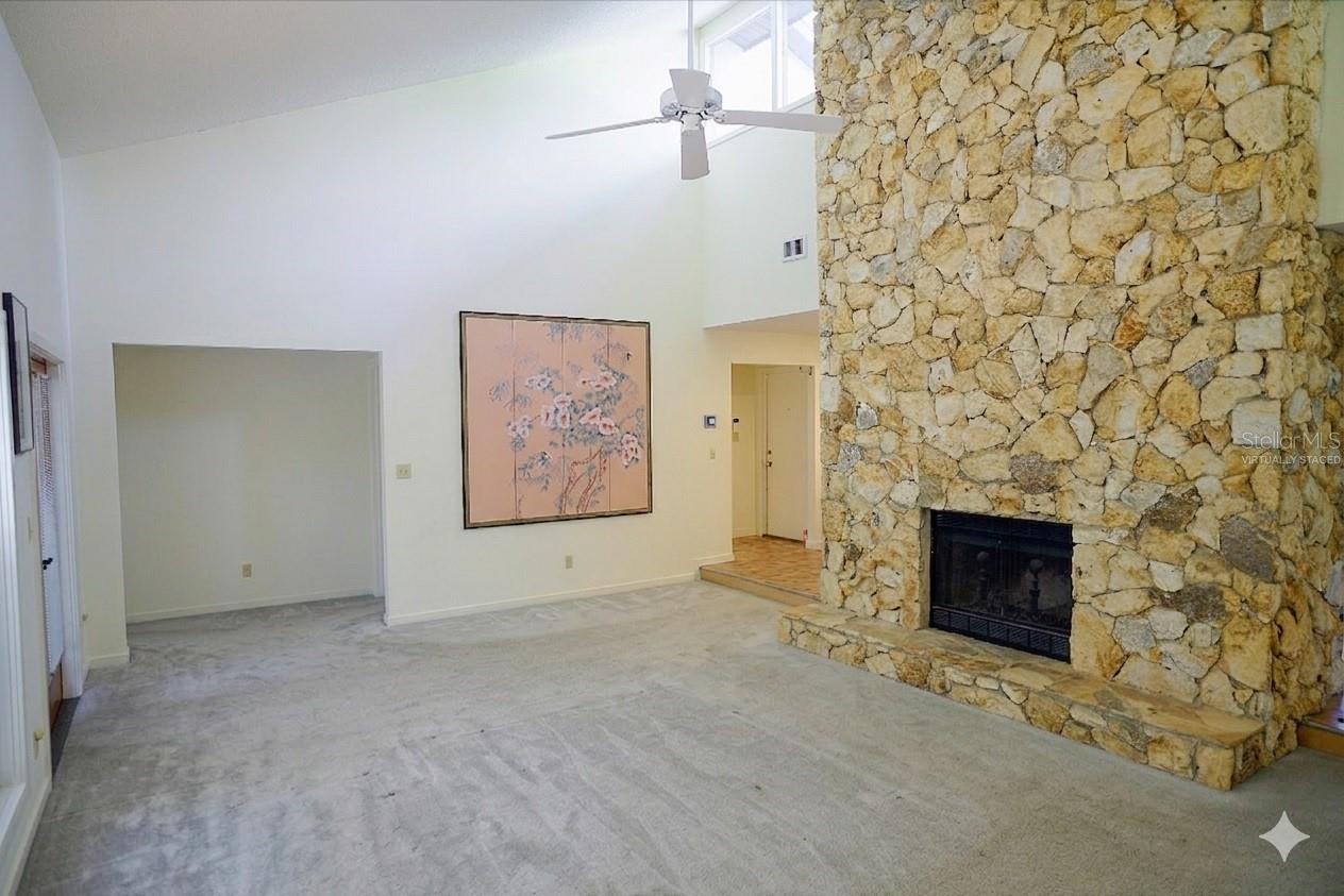 Image 8 of 27 For 816 Pine Shadow Drive