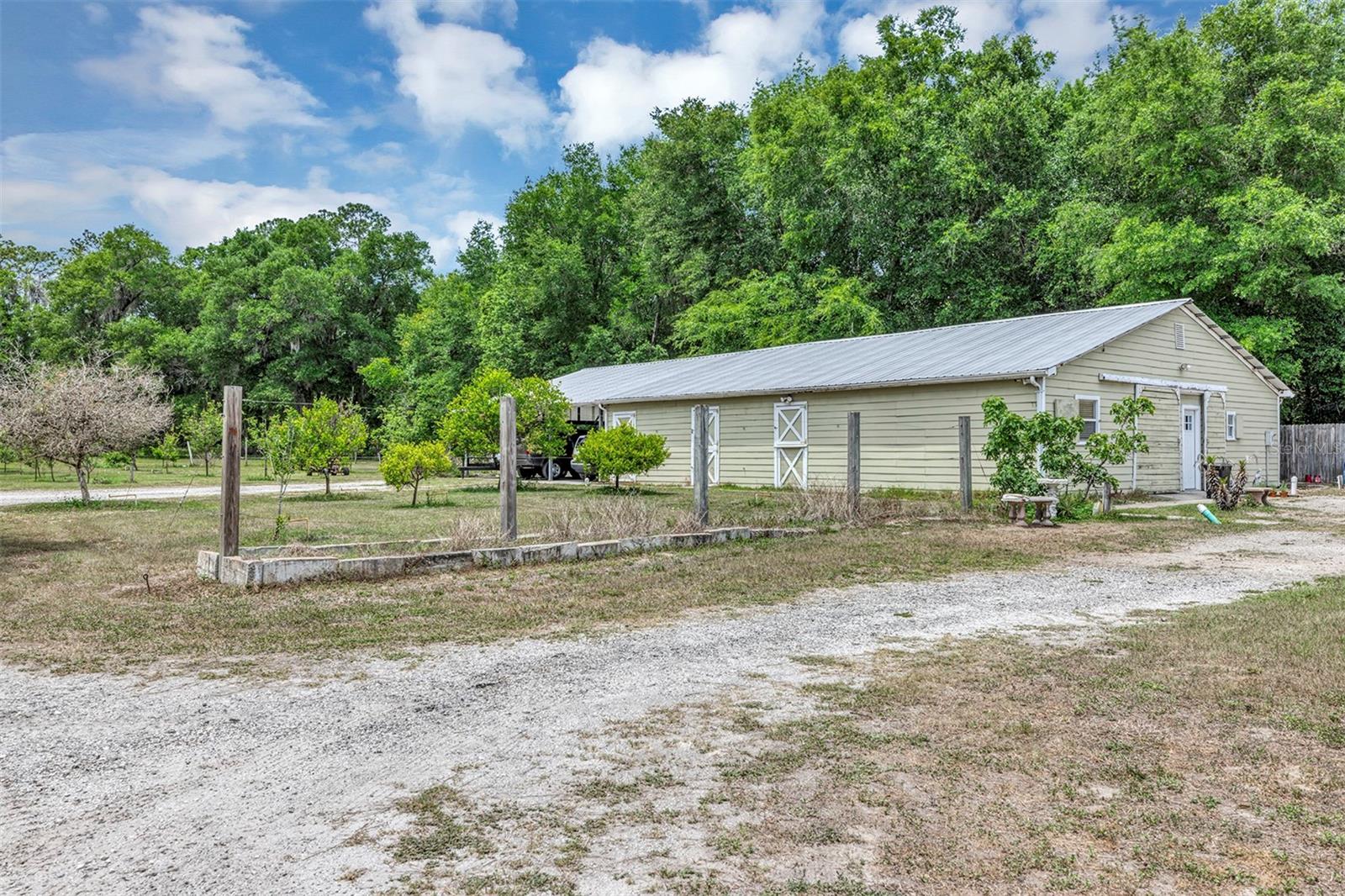 Image 3 of 24 For 1124 Ustler Road