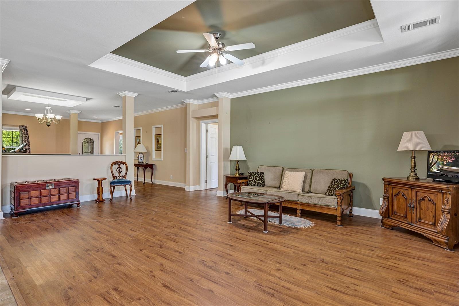 Image 9 of 24 For 1124 Ustler Road