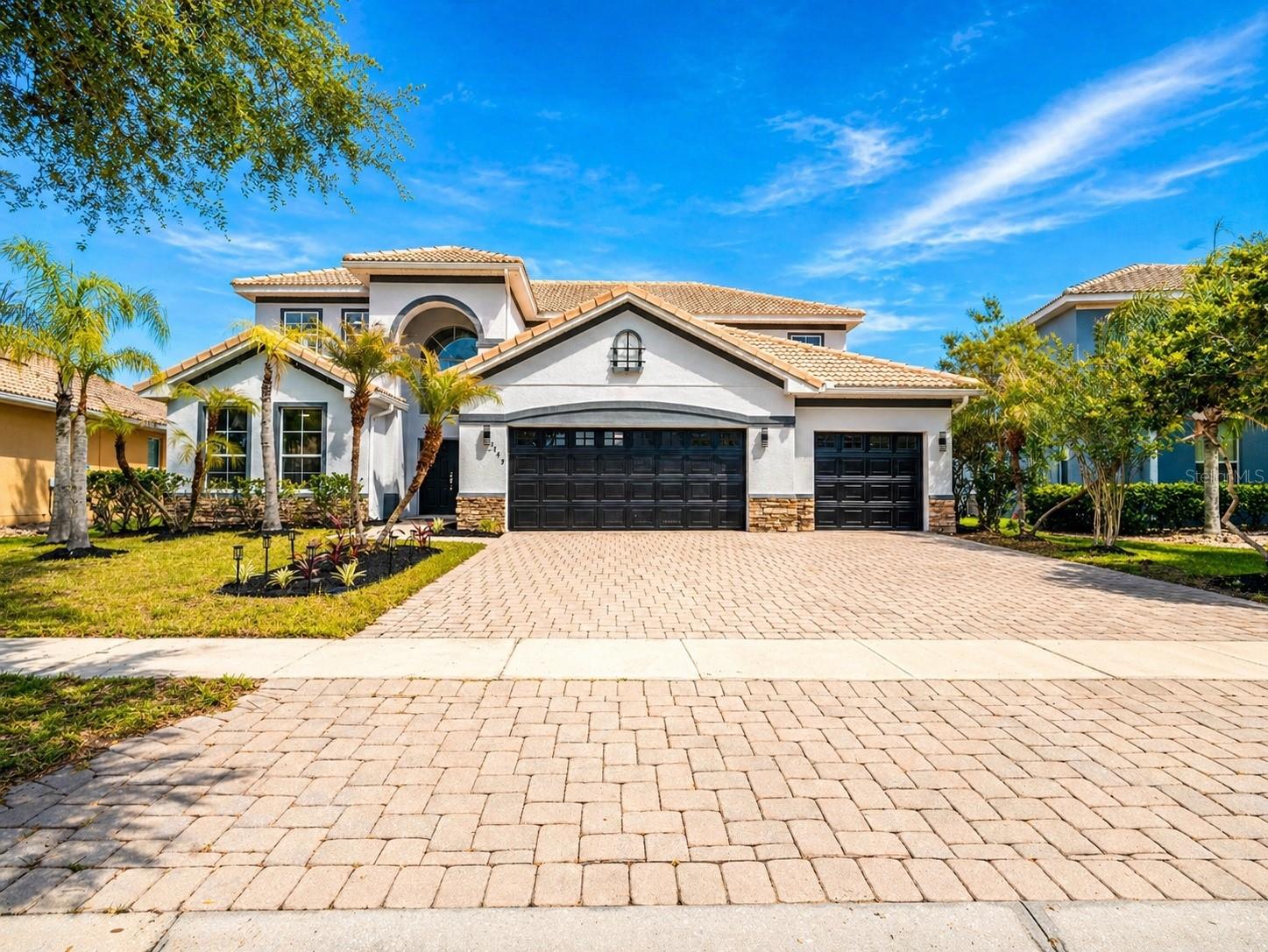 Details for 3747 Eagle Isle Circle, KISSIMMEE, FL 34746