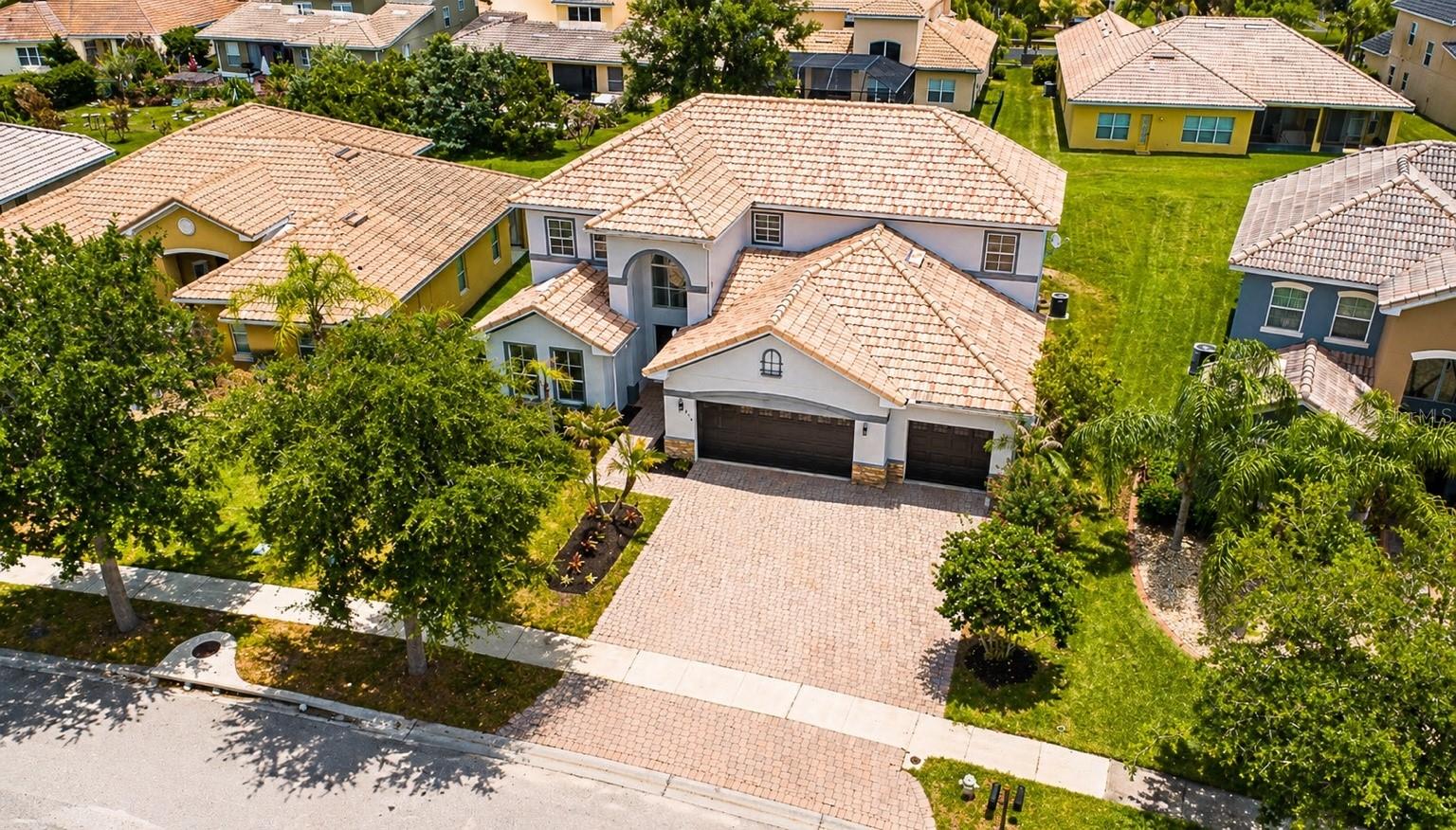 Image 2 of 37 For 3747 Eagle Isle Circle