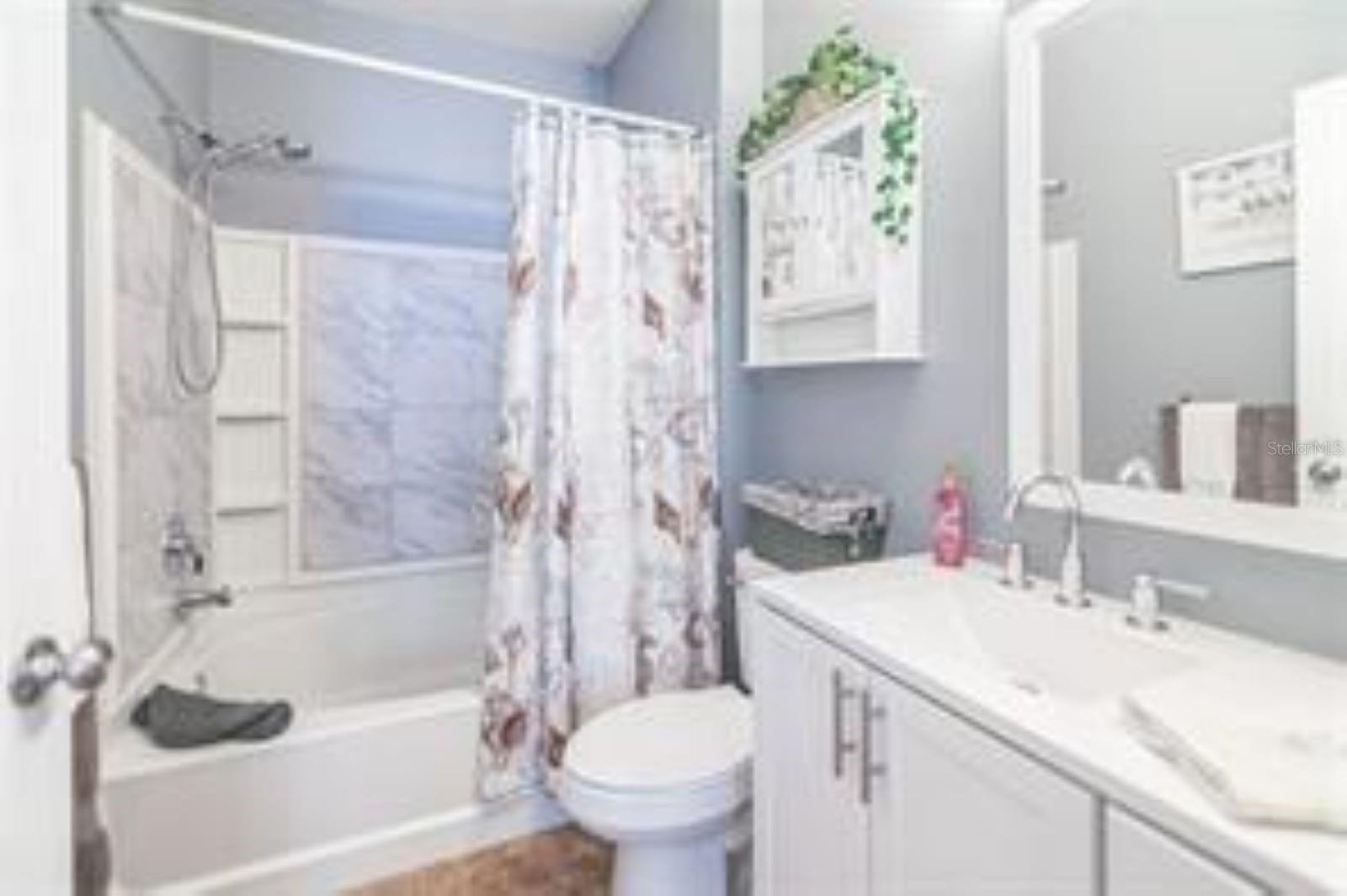 Image 18 of 37 For 10764 70th Avenue 3305