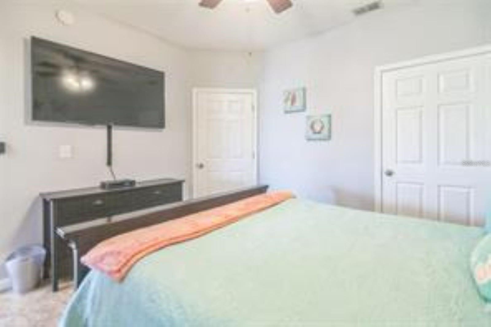 Image 21 of 37 For 10764 70th Avenue 3305