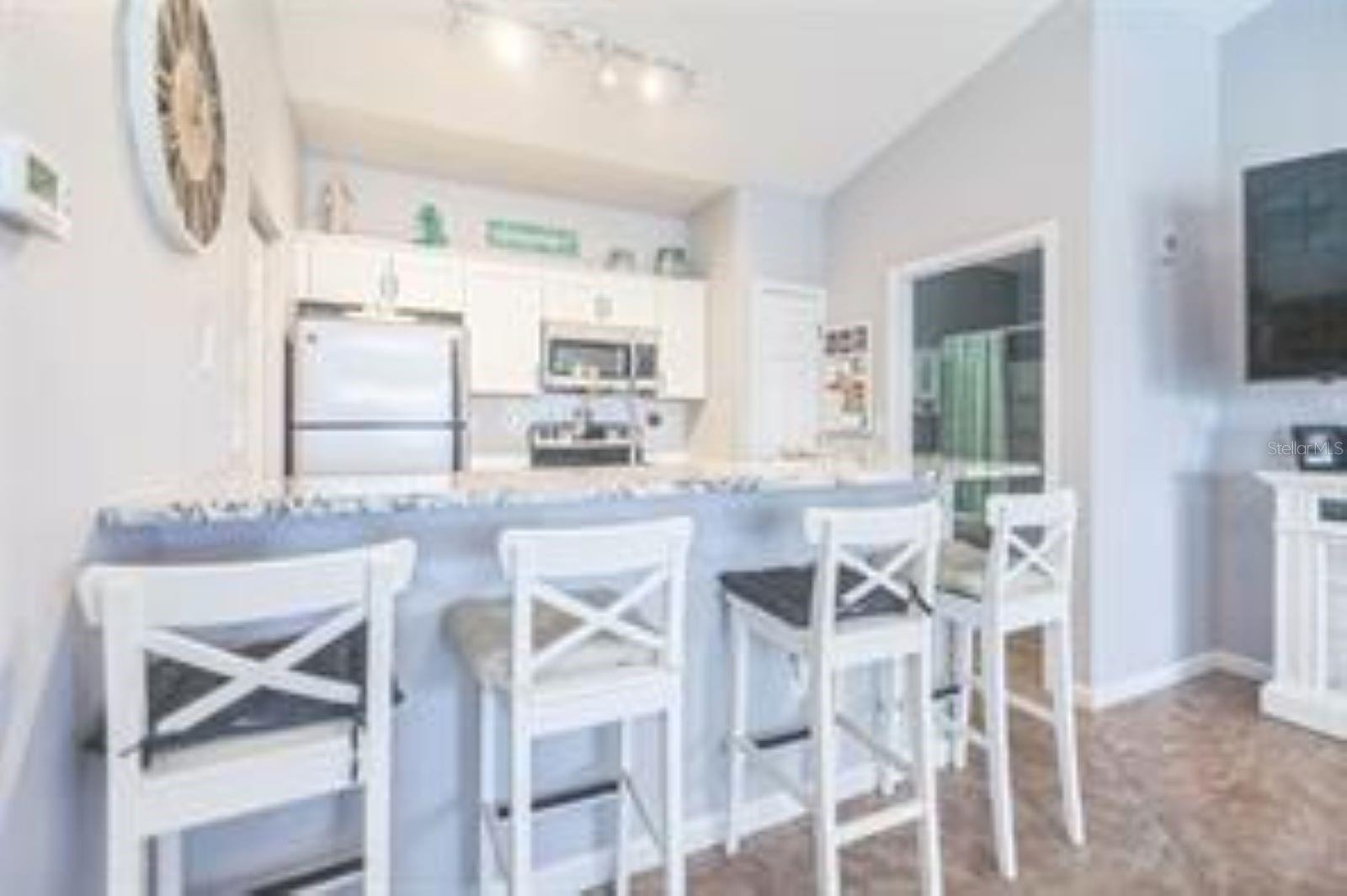 Image 5 of 37 For 10764 70th Avenue 3305