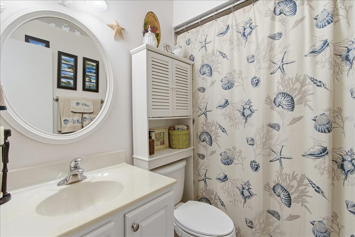 Image 29 of 47 For 6111 Lake Pointe Drive 202