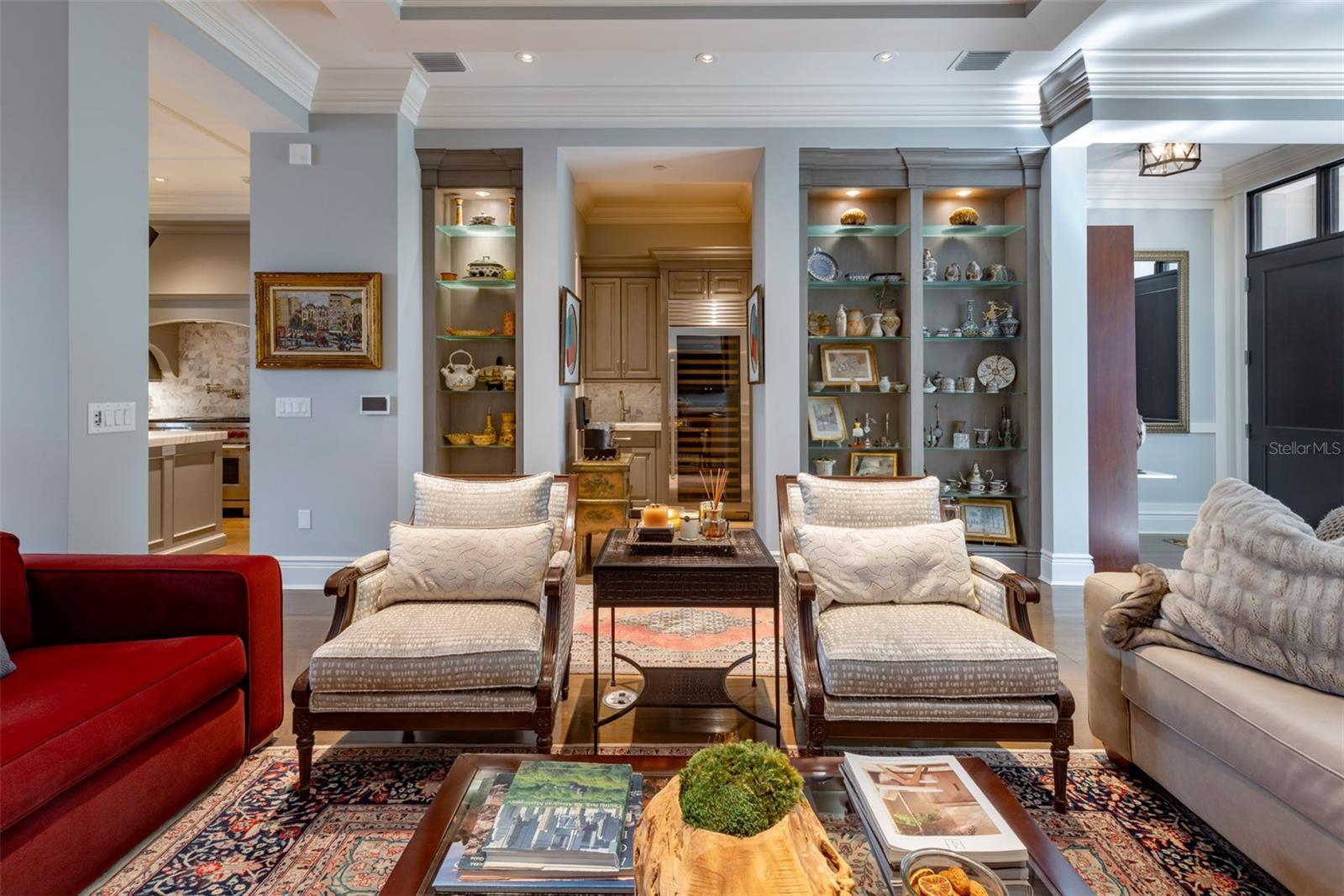 Image 9 of 82 For 643 Park Avenue