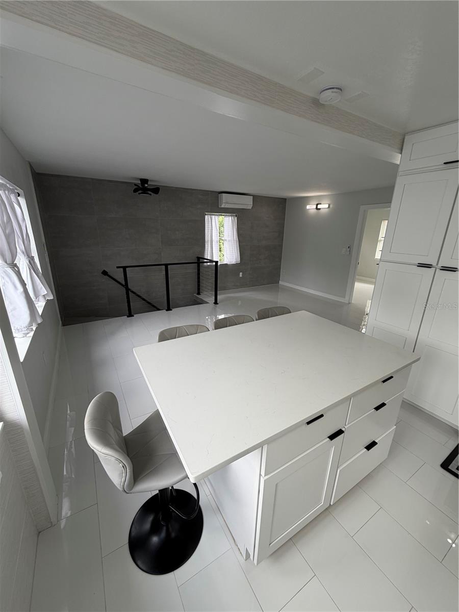 Image 11 of 31 For 1423 Asher Lane A