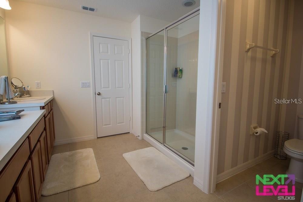 Image 21 of 25 For 3809 Mt Vernon Way