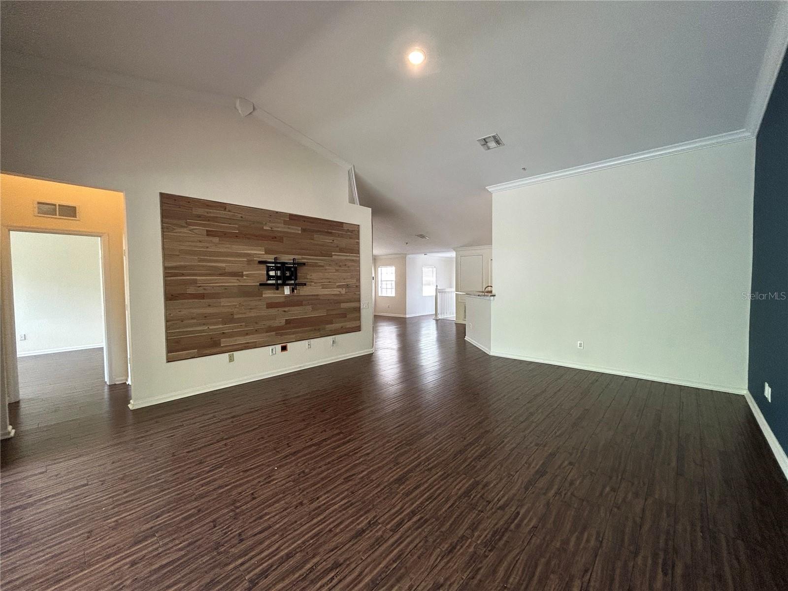 Image 9 of 22 For 2679 Metro Sevilla Drive 105