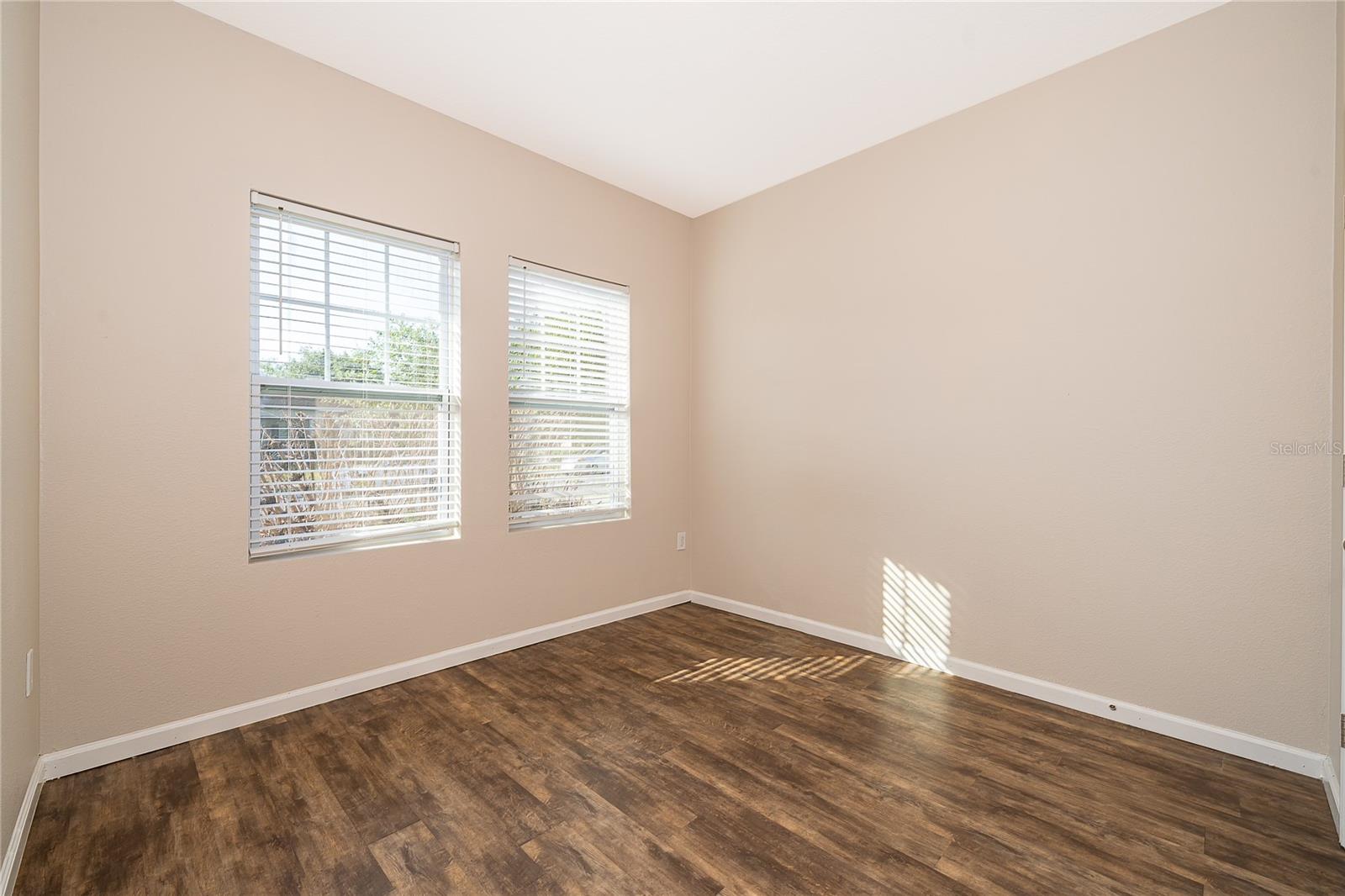 Image 13 of 28 For 15824 Surfbird Court