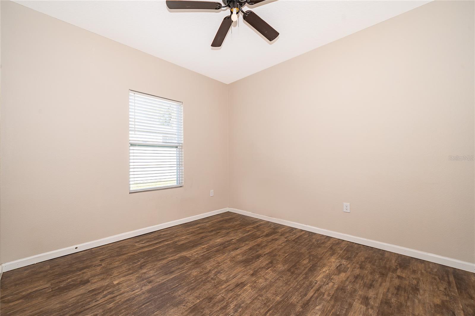 Image 19 of 28 For 15824 Surfbird Court