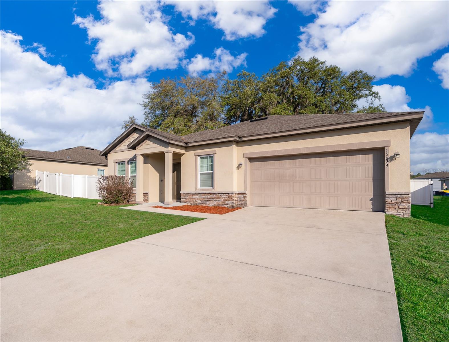 Image 24 of 28 For 15824 Surfbird Court