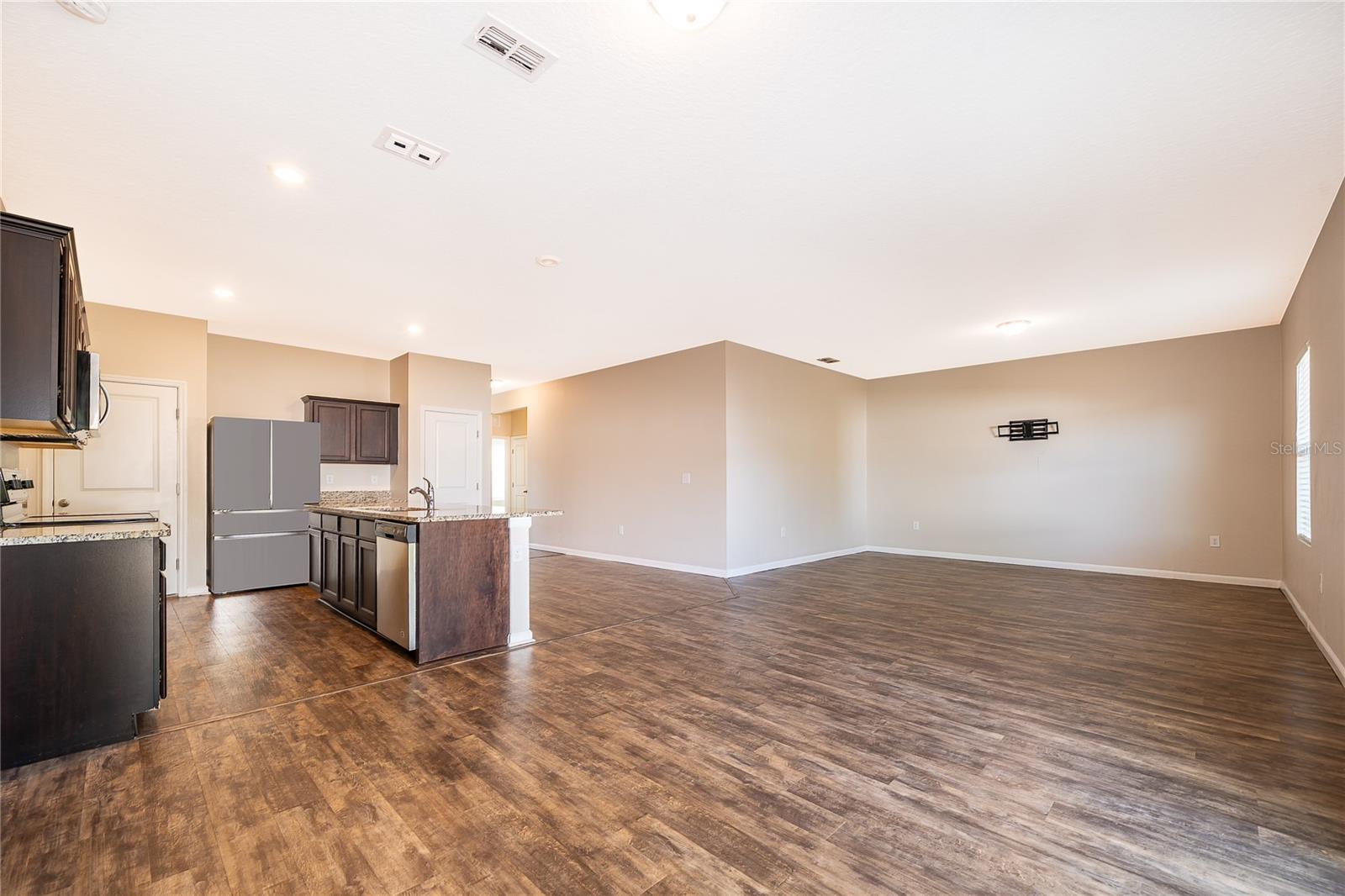 Image 8 of 28 For 15824 Surfbird Court