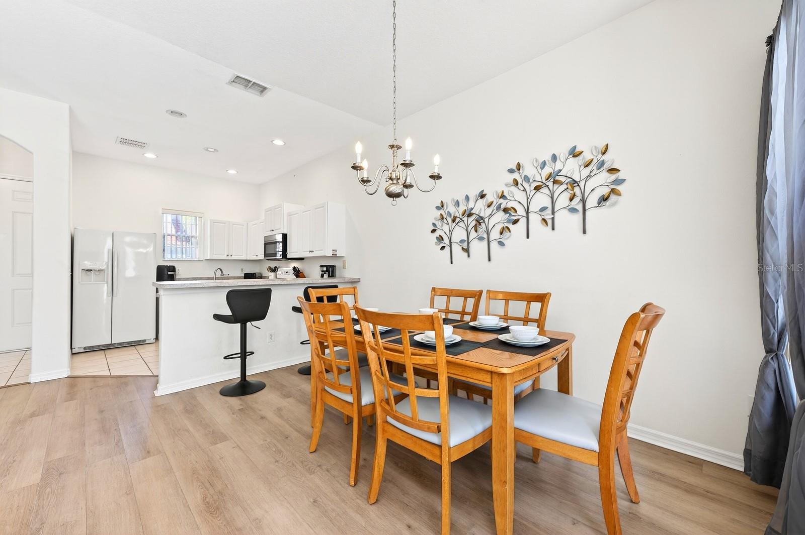 Image 5 of 38 For 211 Brunello Drive