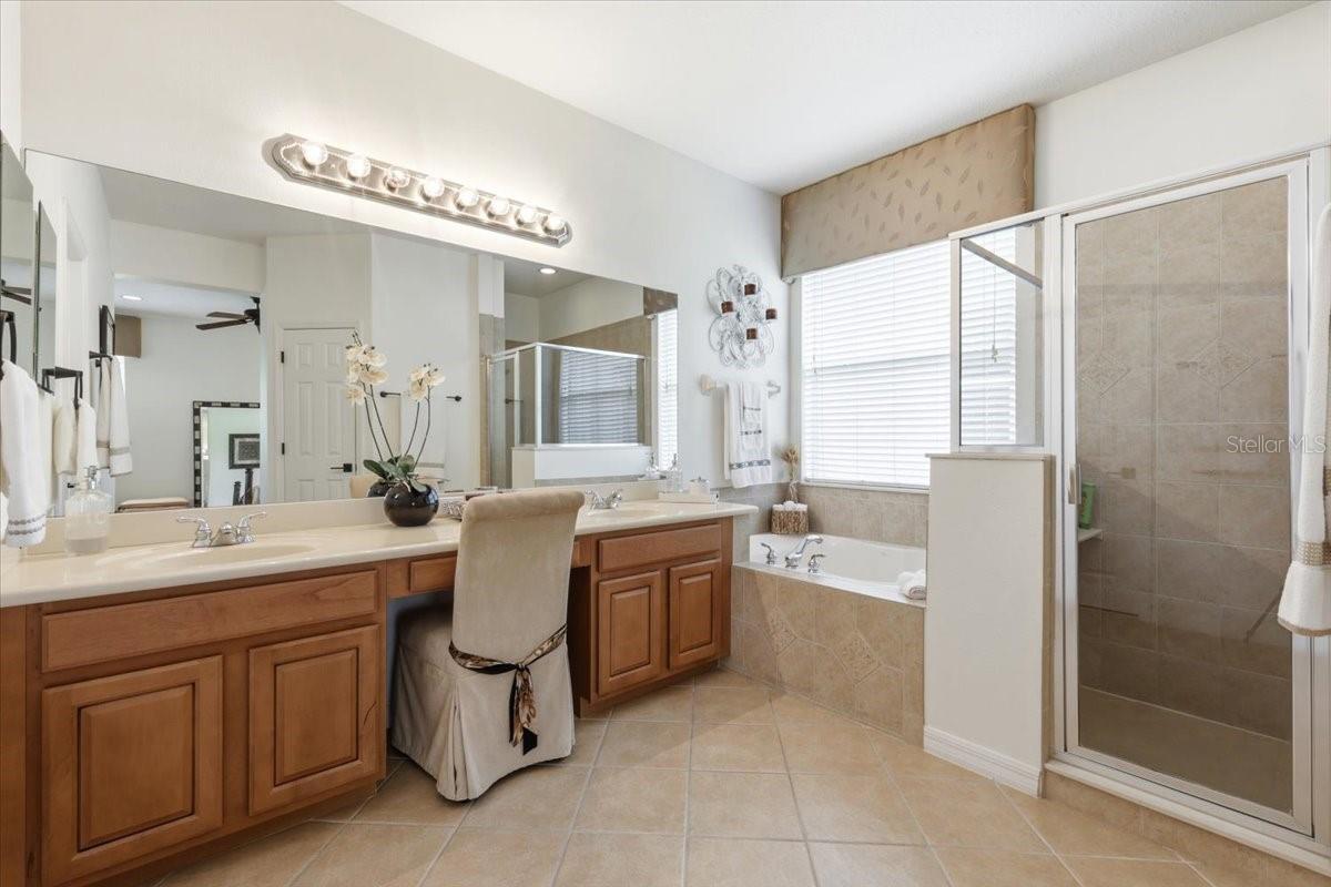 Image 19 of 32 For 9030 Edenshire Circle