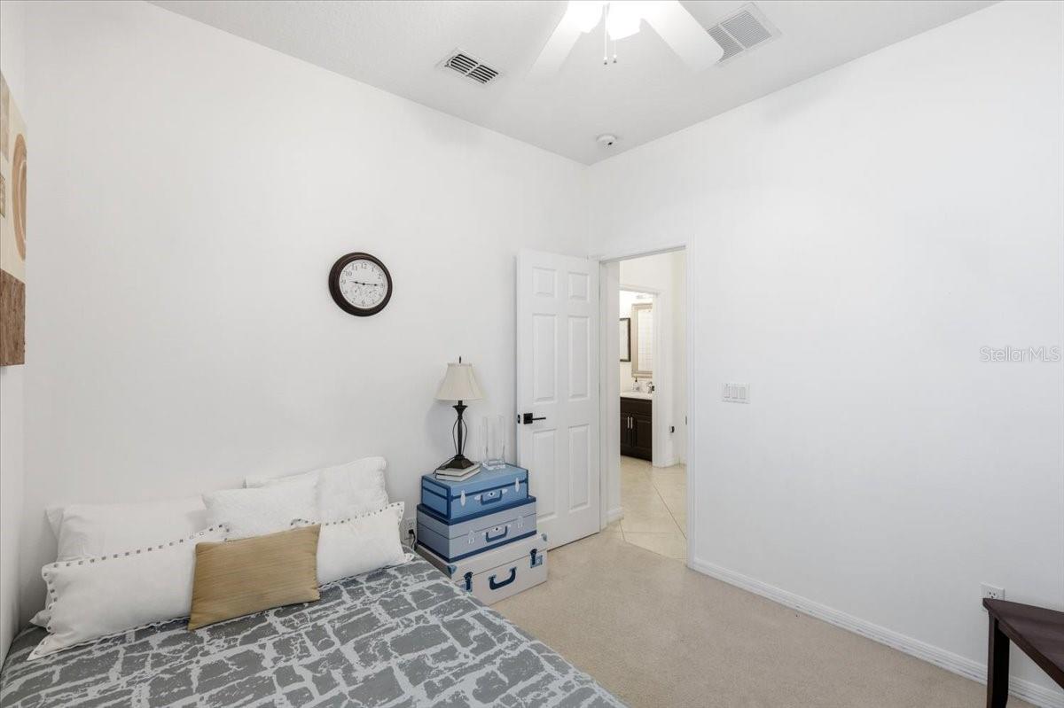 Image 25 of 32 For 9030 Edenshire Circle