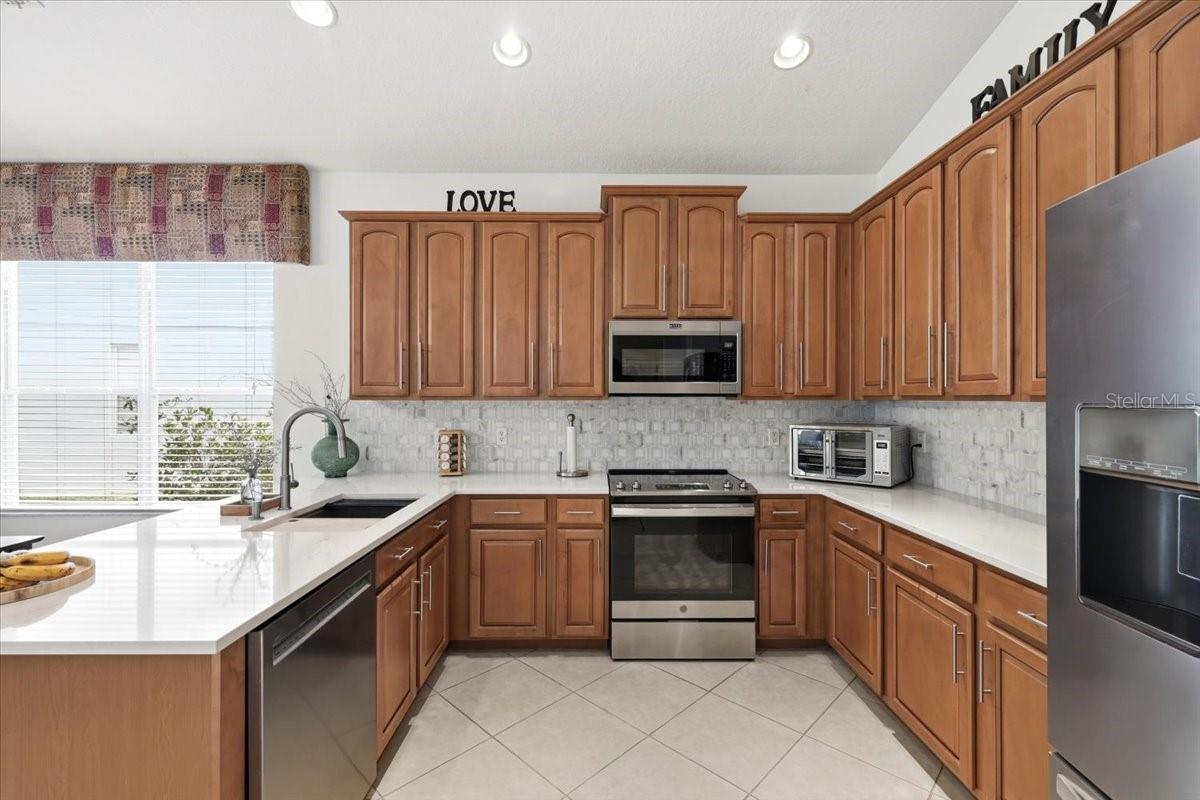Image 8 of 32 For 9030 Edenshire Circle