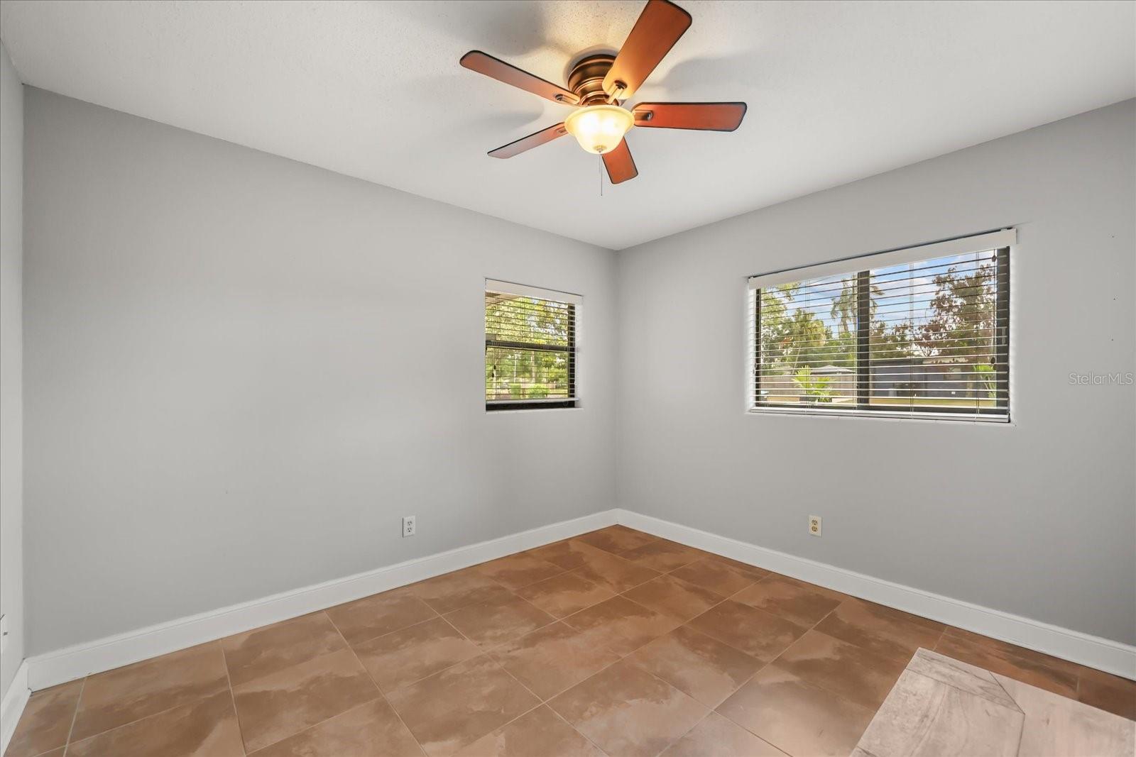 Listing photo id 14 for 2822 Bass Lake Boulevard
