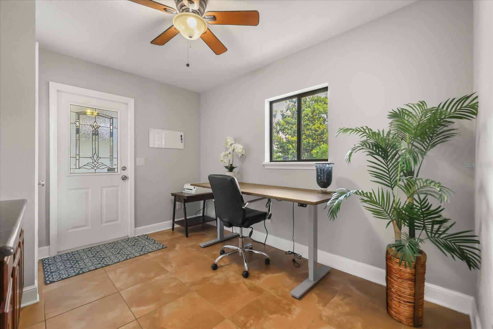 Listing photo id 21 for 2822 Bass Lake Boulevard