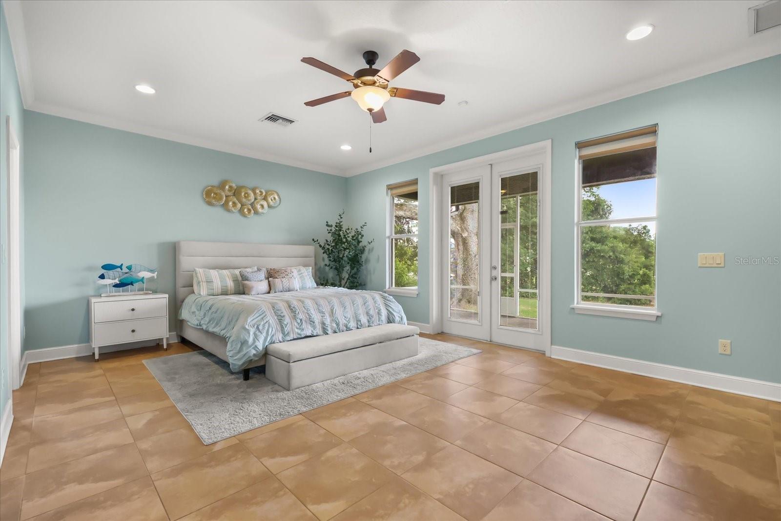 Listing photo id 7 for 2822 Bass Lake Boulevard
