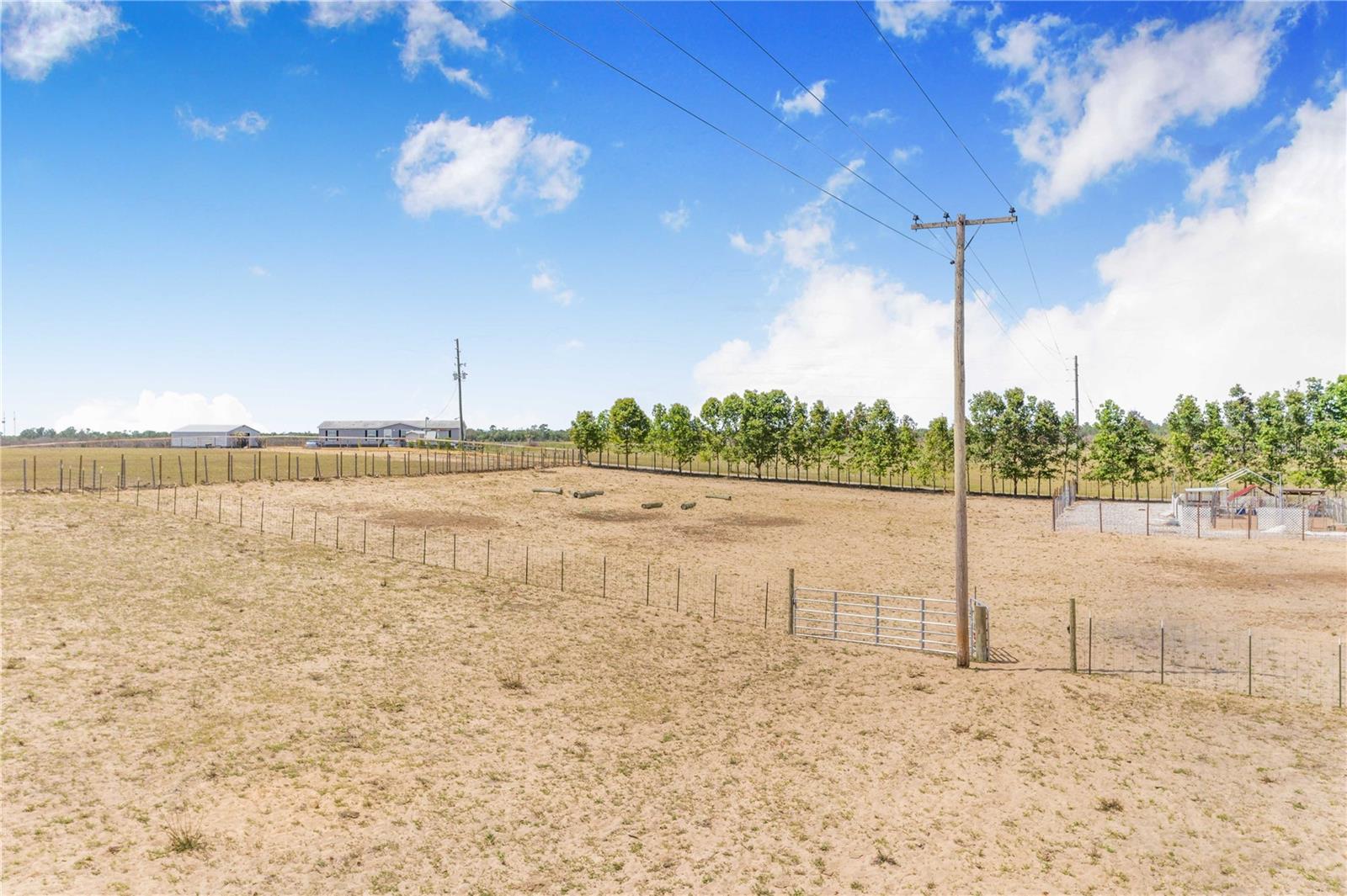 Image 9 of 21 For Lake Hatchineha Road