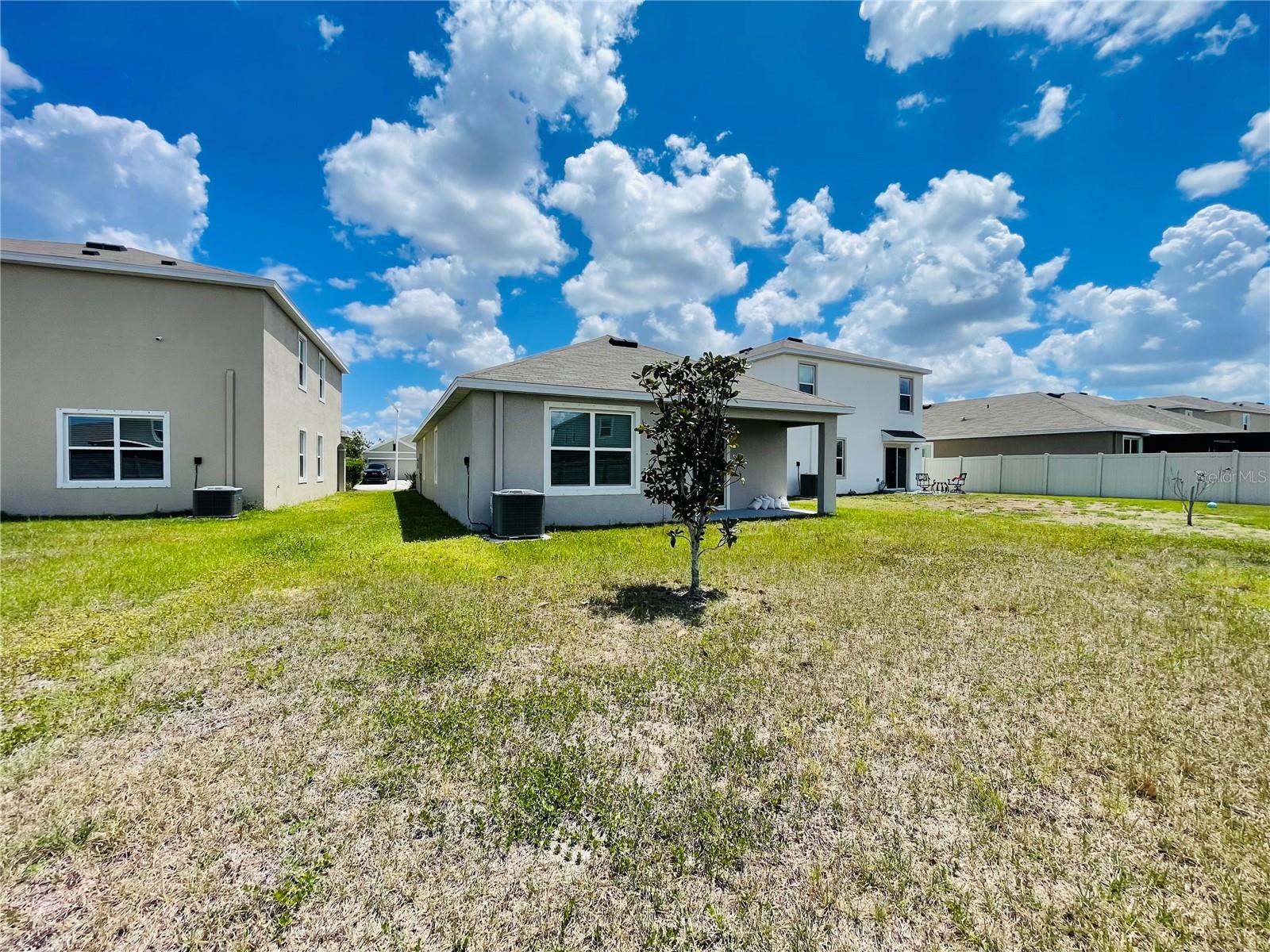 Image 15 of 15 For 17043 Oval Rum Drive