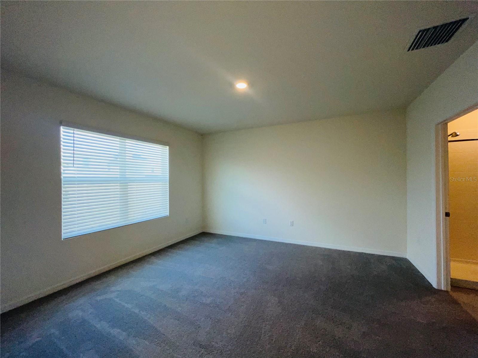 Image 8 of 15 For 17043 Oval Rum Drive