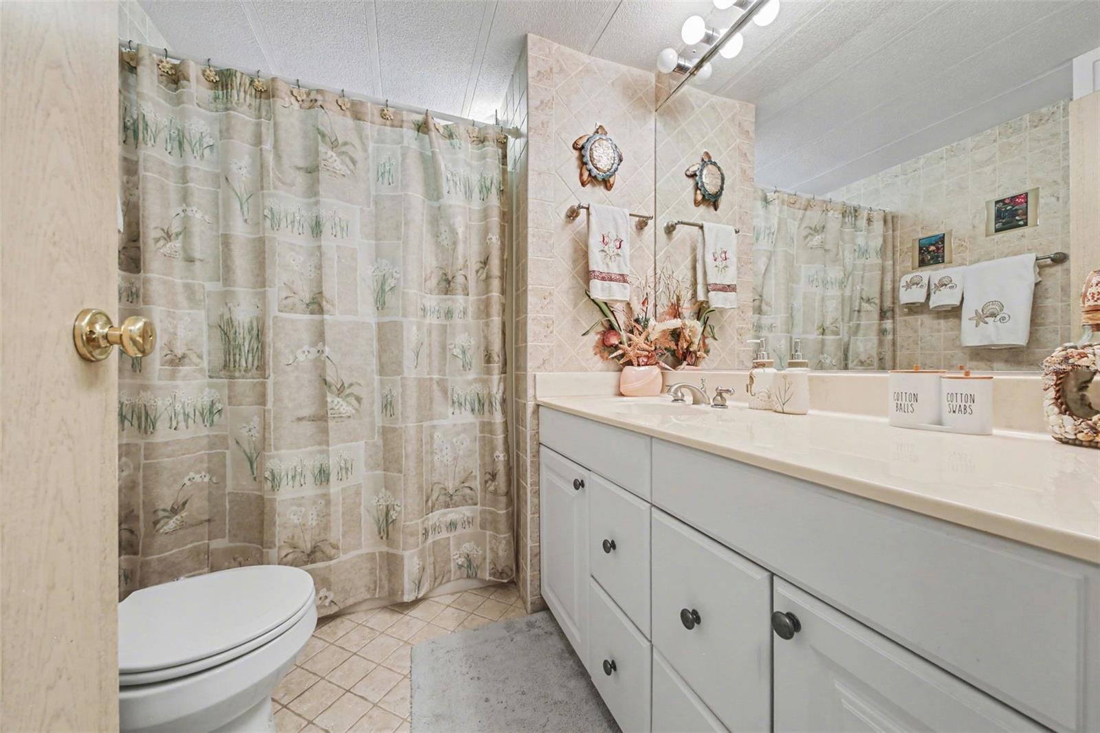Image 18 of 23 For 732 Dove Avenue