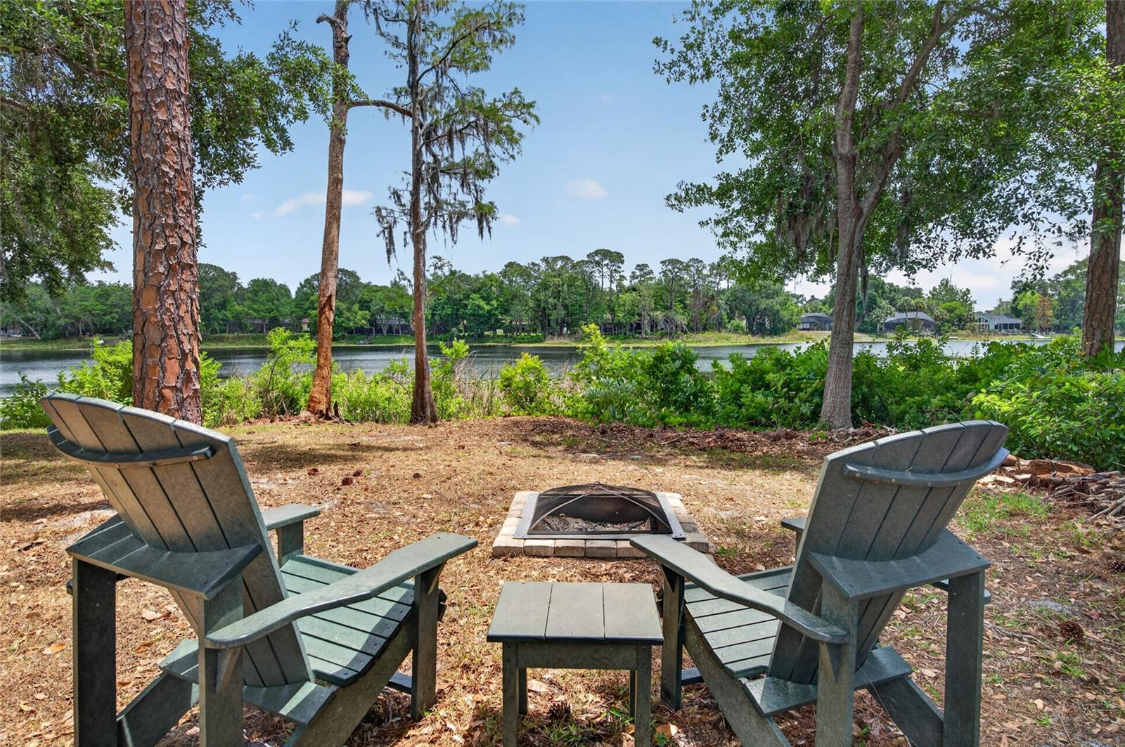 Image 34 of 45 For 8243 Riviera Shore Court
