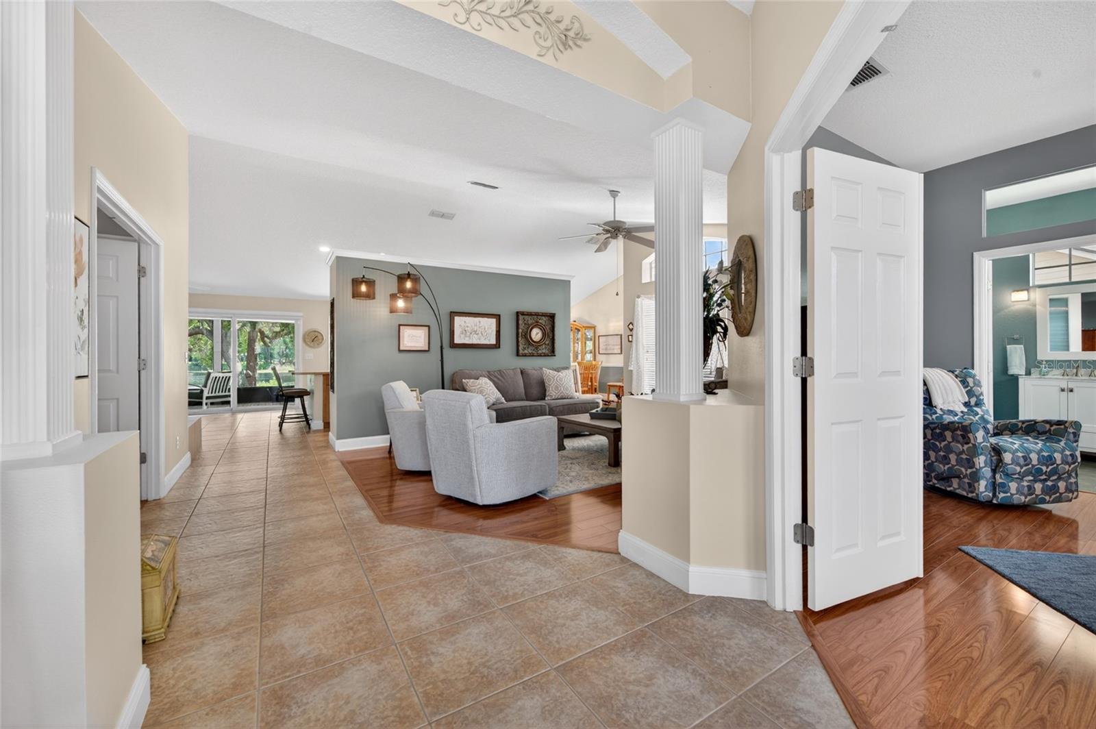 Image 5 of 45 For 8243 Riviera Shore Court