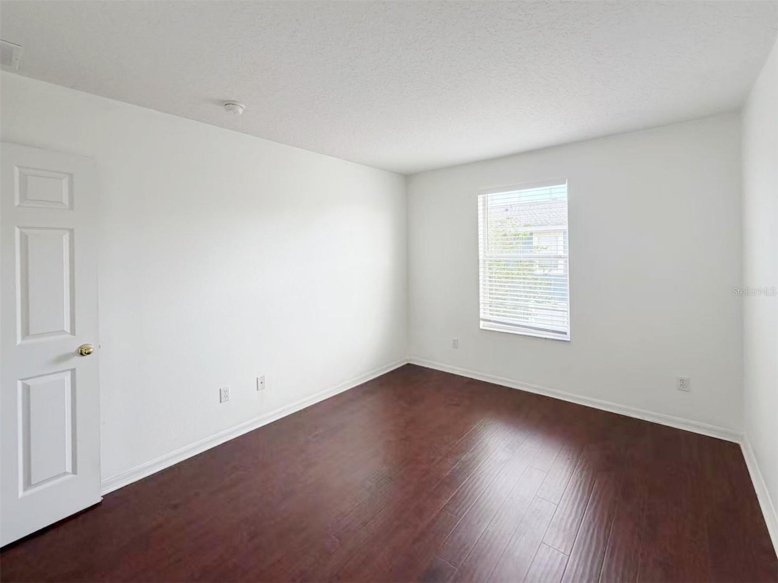 Image 24 of 38 For 12755 Somerset Oaks Street