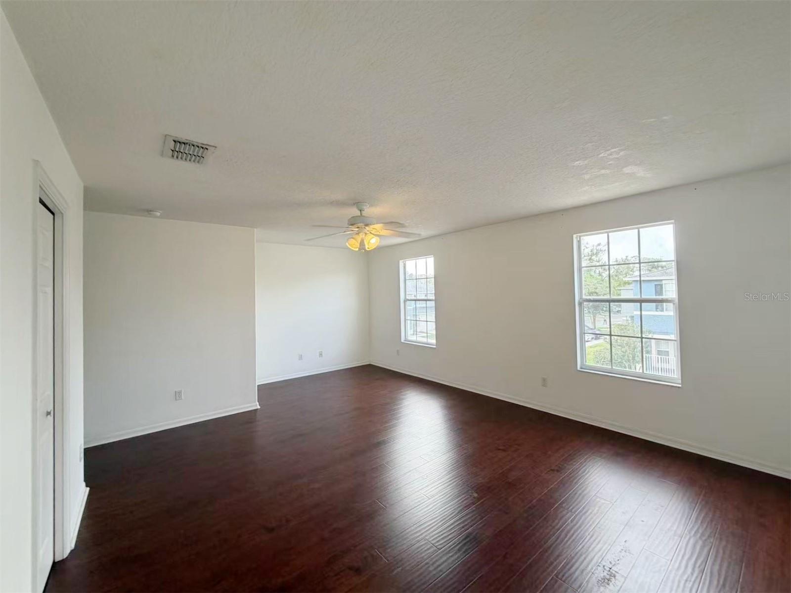 Image 37 of 38 For 12755 Somerset Oaks Street
