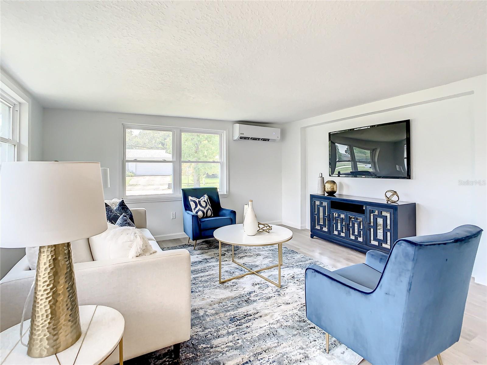 Image 14 of 30 For 2642 Brookside Court