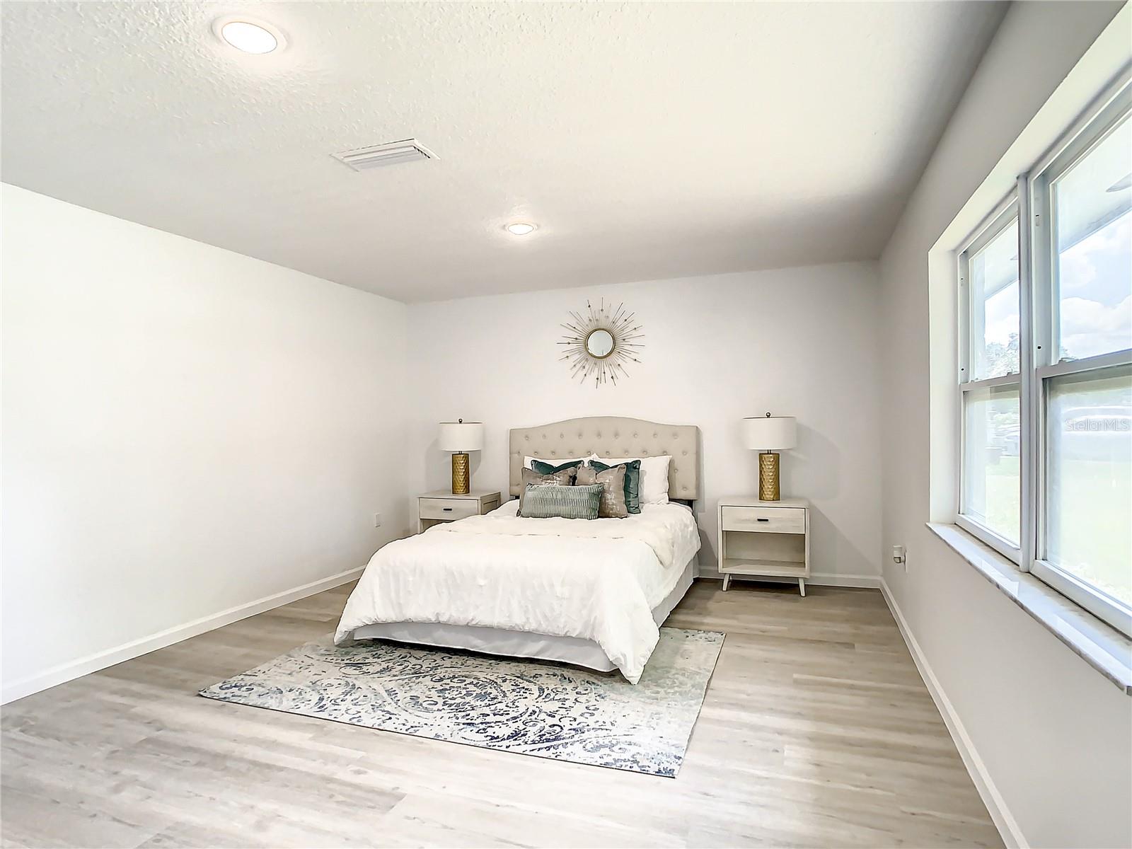 Image 20 of 30 For 2642 Brookside Court