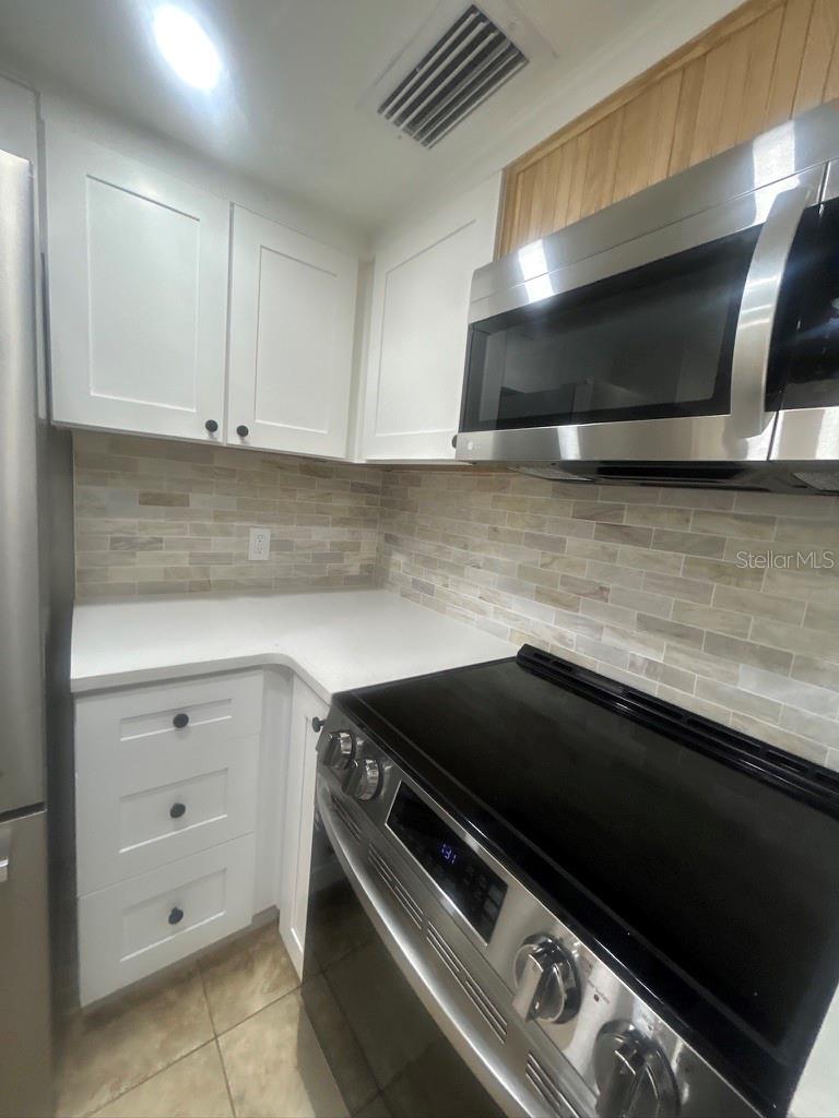 Image 4 of 13 For 4901 Onyx Lane 102