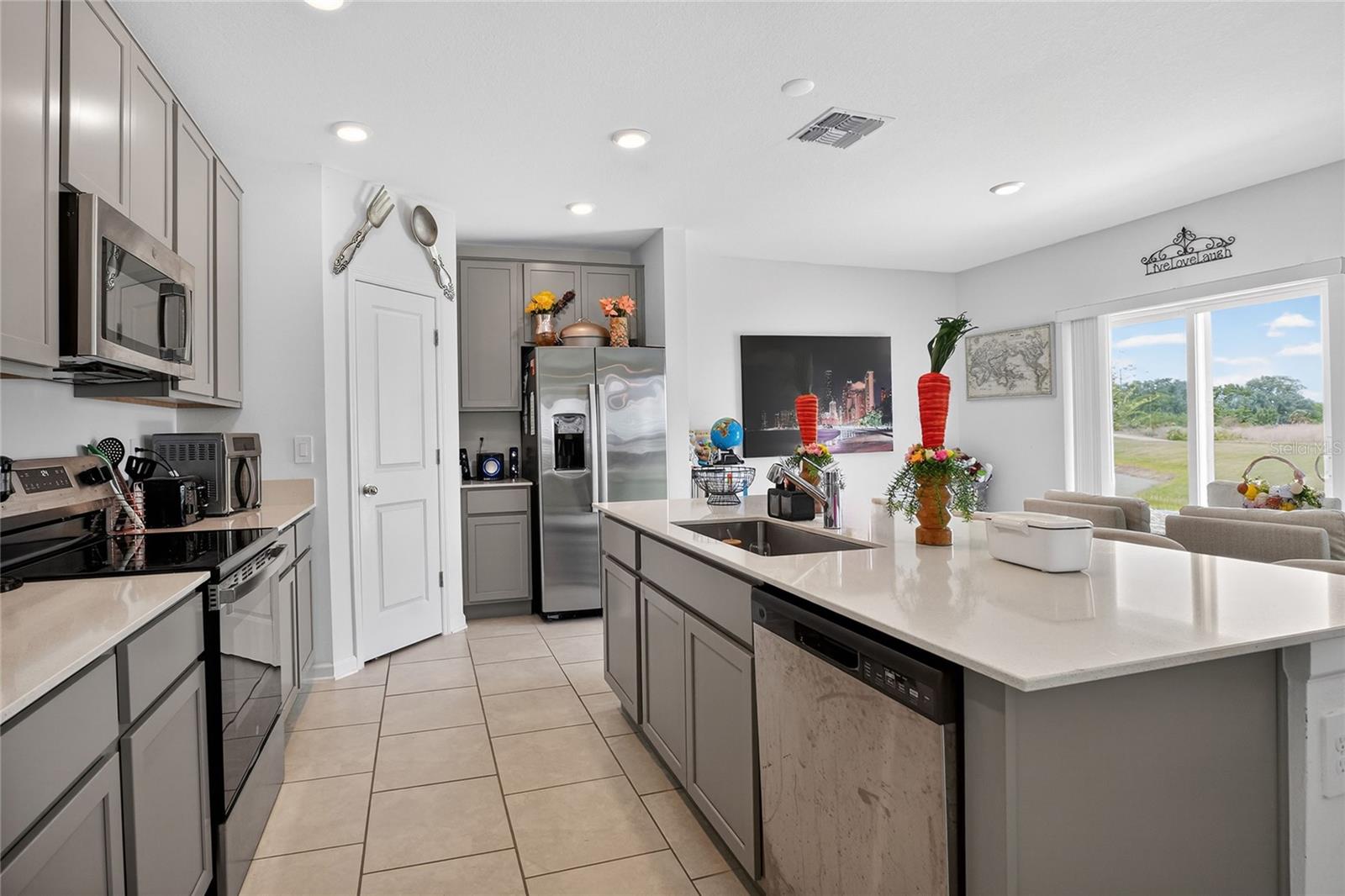 Image 7 of 42 For 545 Bell Prairie Circle