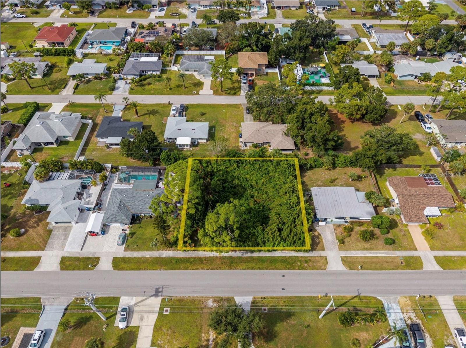 Image 10 of 10 For 31 Seminole Drive