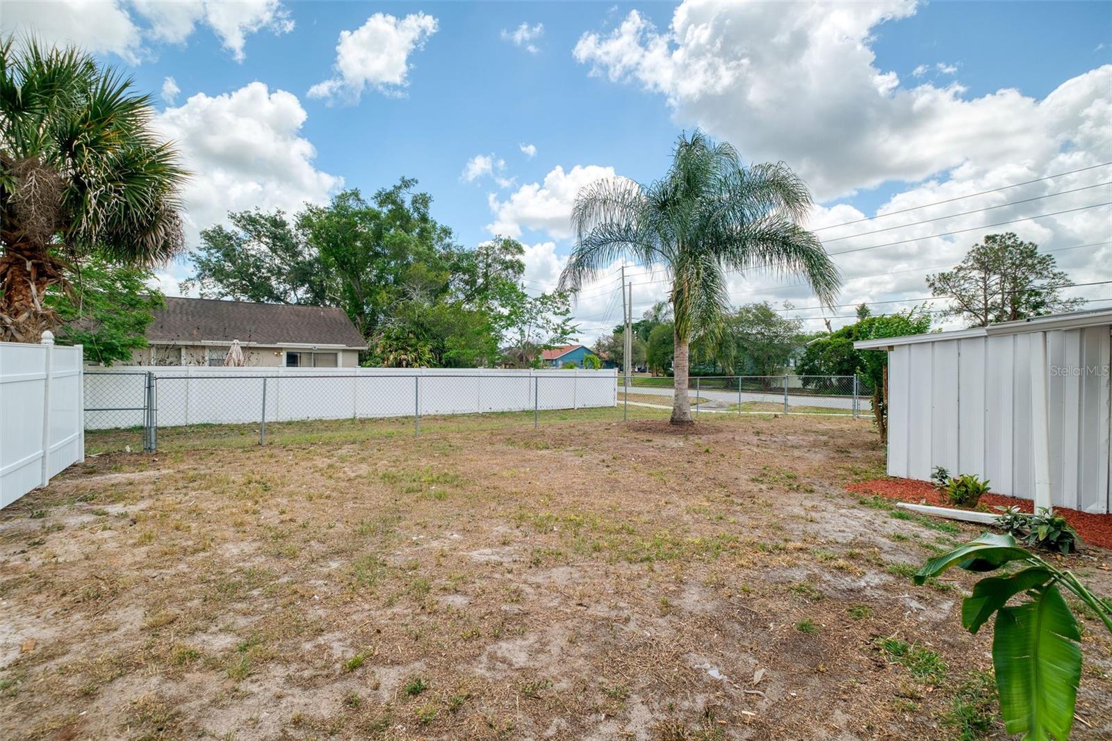 Image 23 of 35 For 1103 Overdale Street