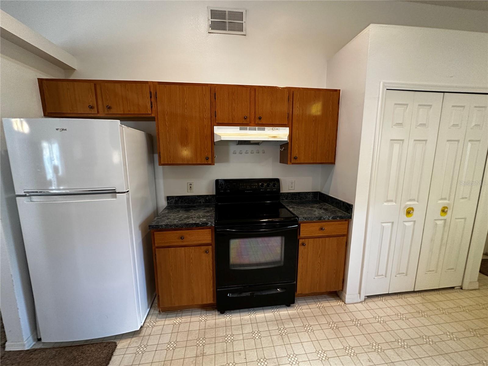 Image 12 of 40 For 16450 Golden Eagle Boulevard