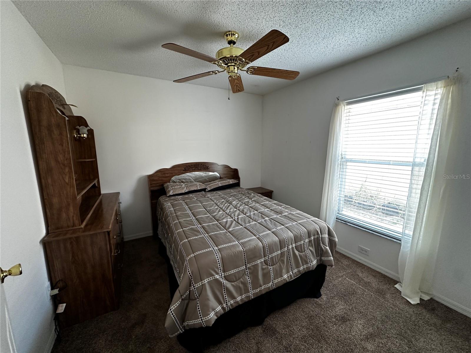 Image 25 of 40 For 16450 Golden Eagle Boulevard
