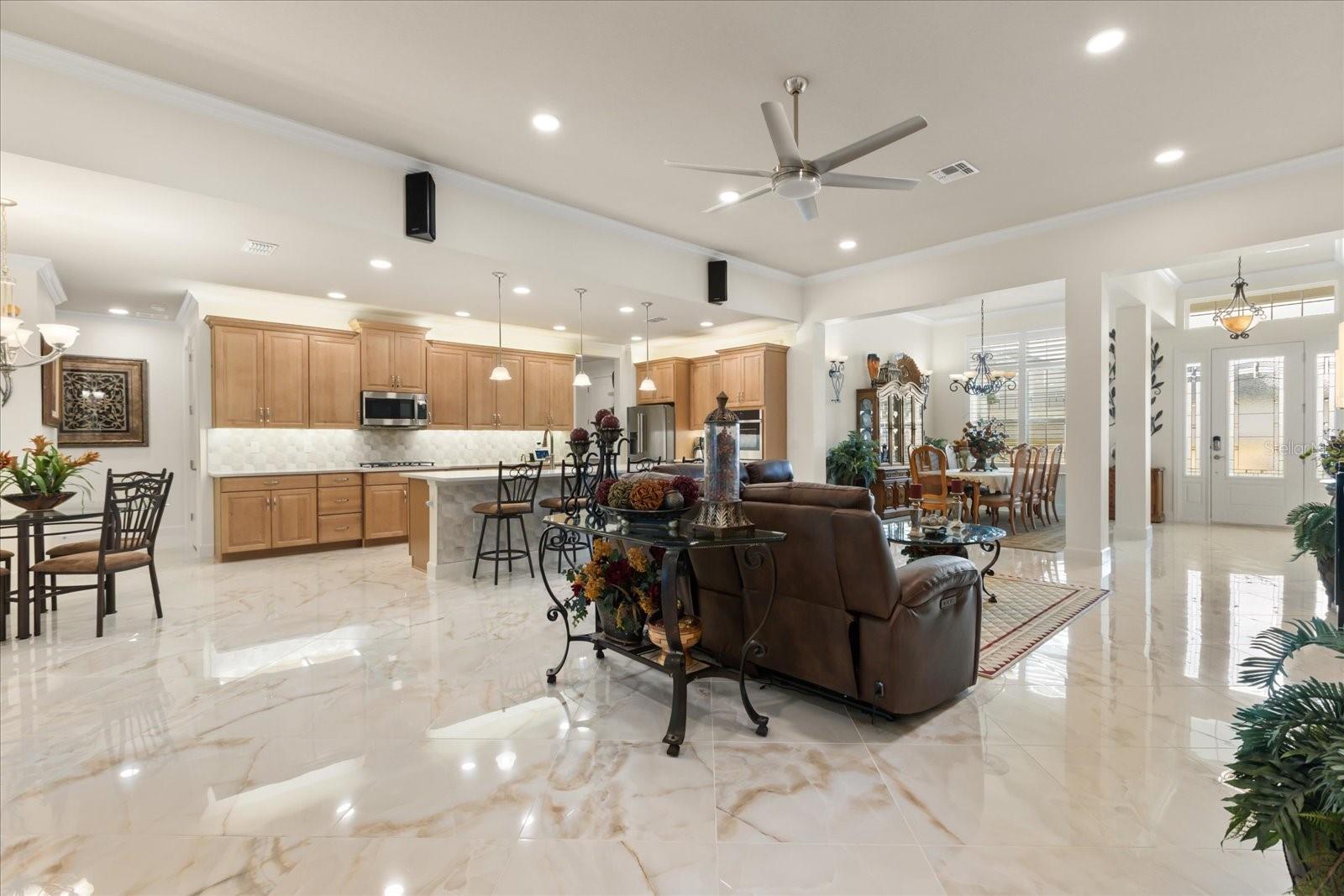 Image 10 of 45 For 3284 Roseville Drive