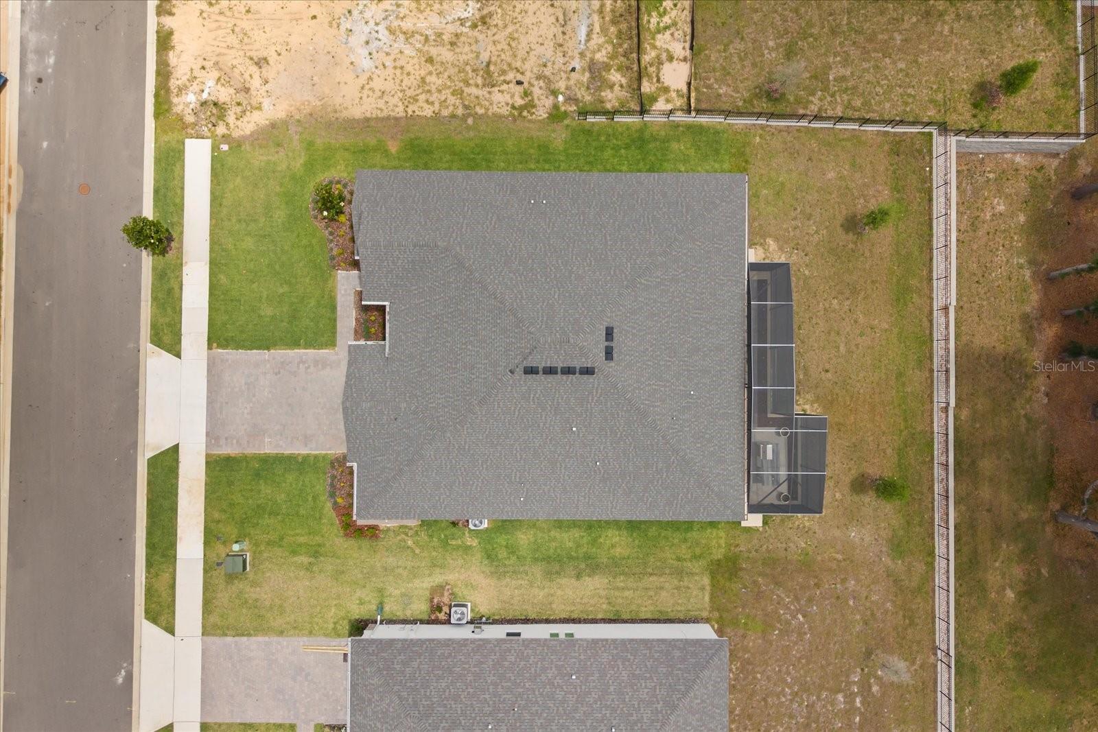 Image 43 of 45 For 3284 Roseville Drive