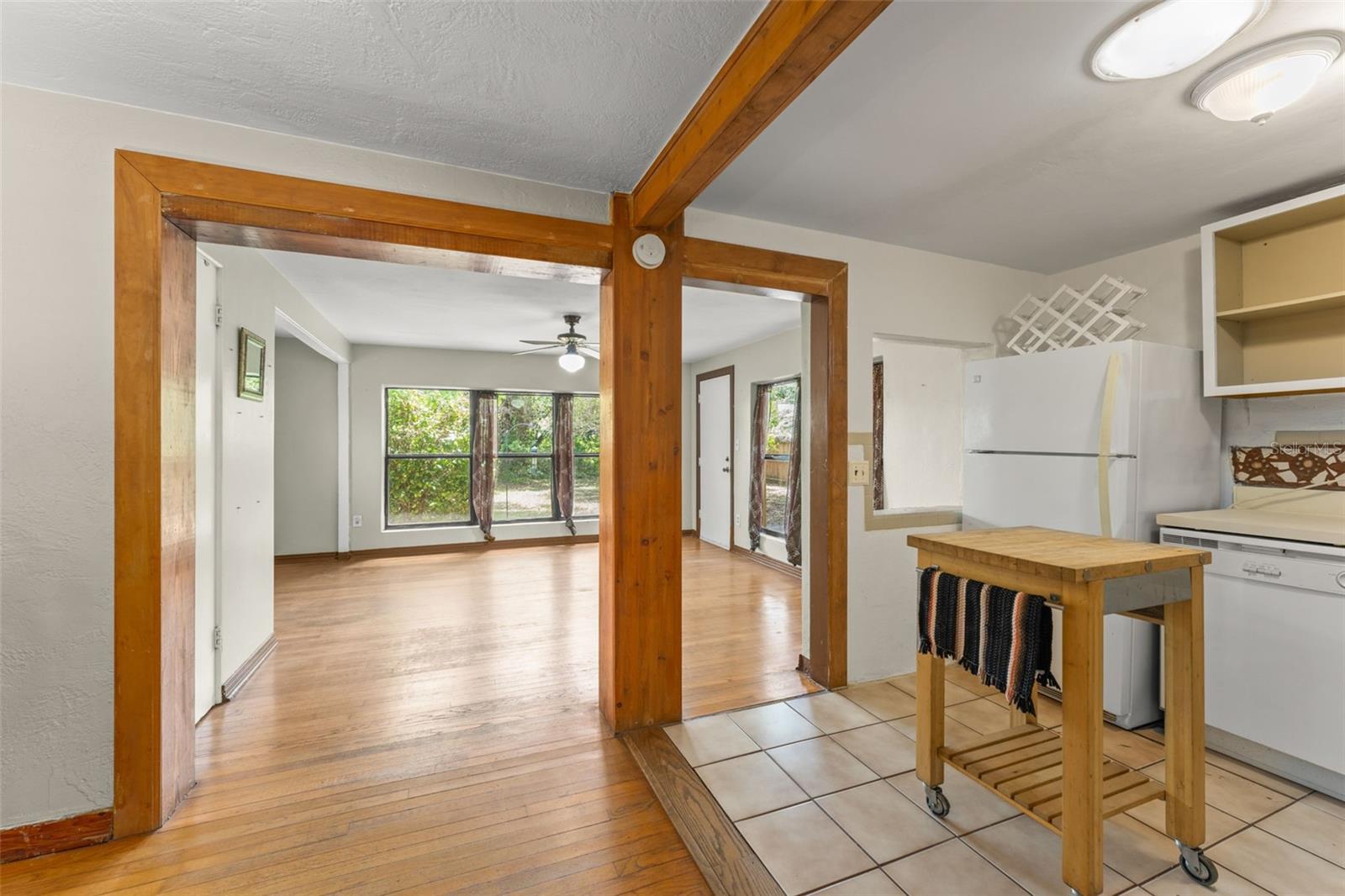 Image 15 of 31 For 440 Cambridge Boulevard