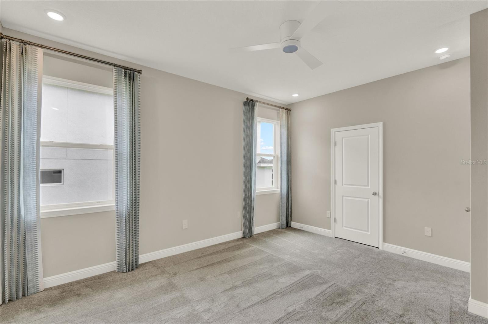 Image 11 of 30 For 2063 Keystone Pass Boulevard