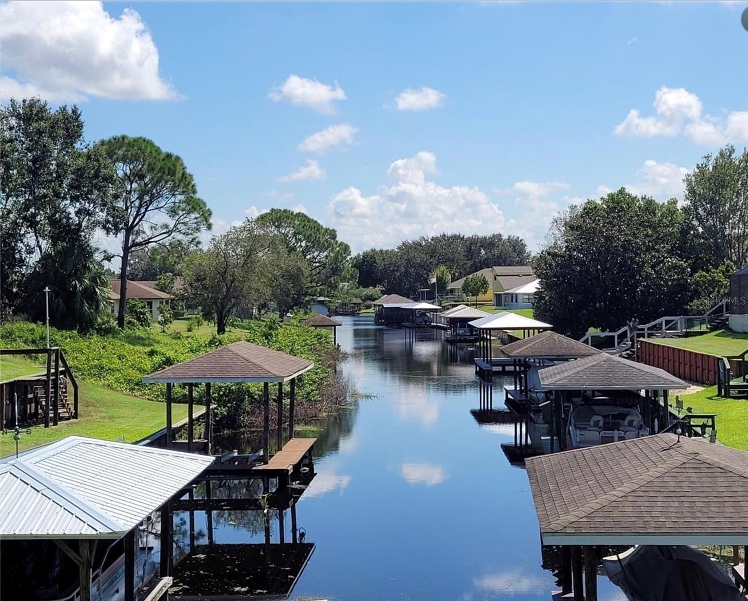 Listing Details for 148 Bougainvillea Street Ne, LAKE PLACID, FL 33852