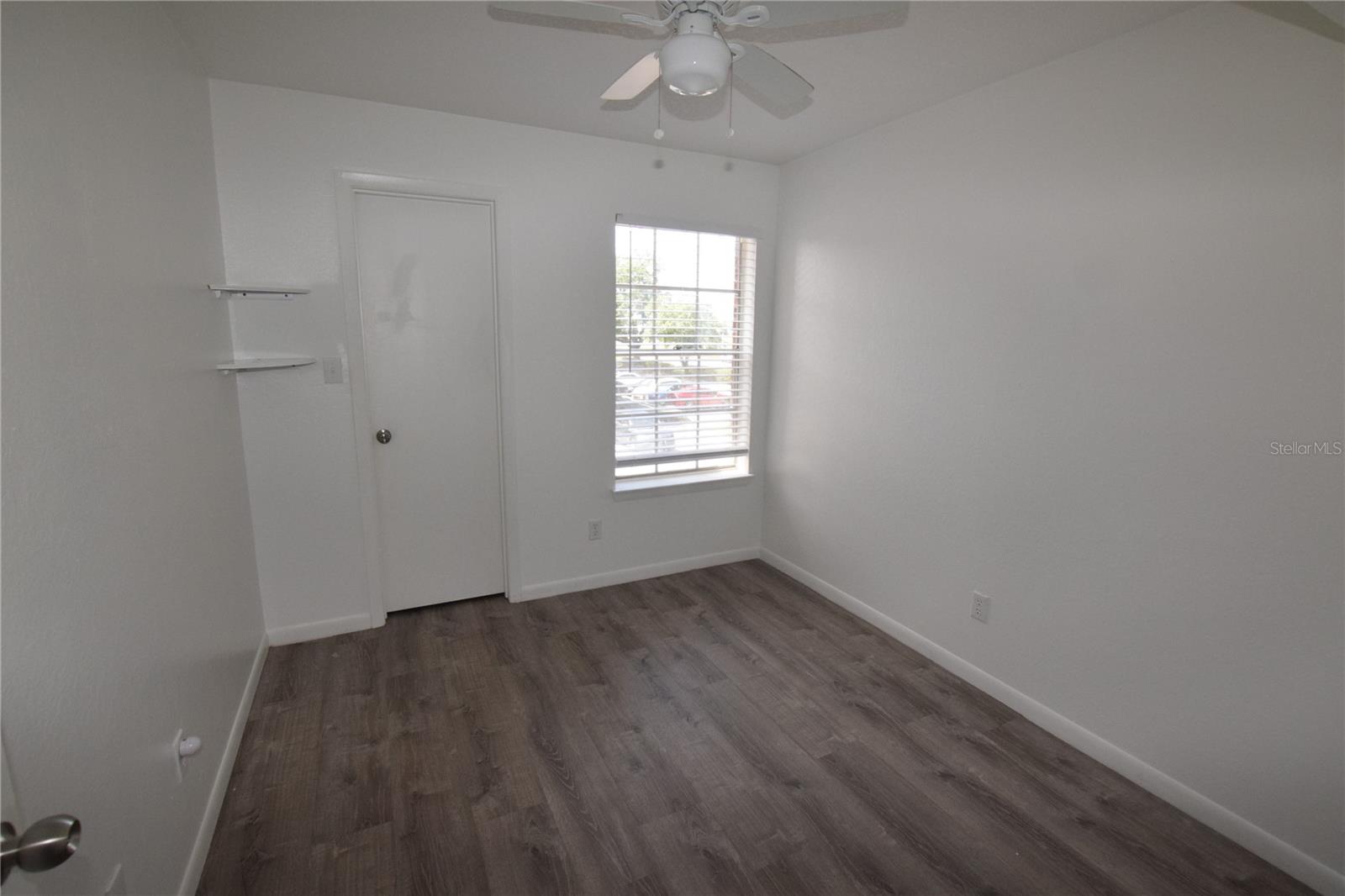 Image 9 of 12 For 5533 Chrishire Way F201