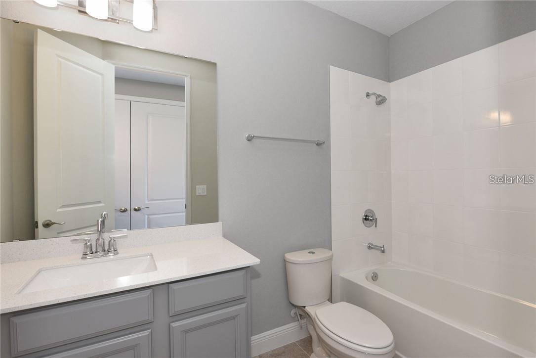 Image 15 of 34 For 7055 Carrickbend Lane