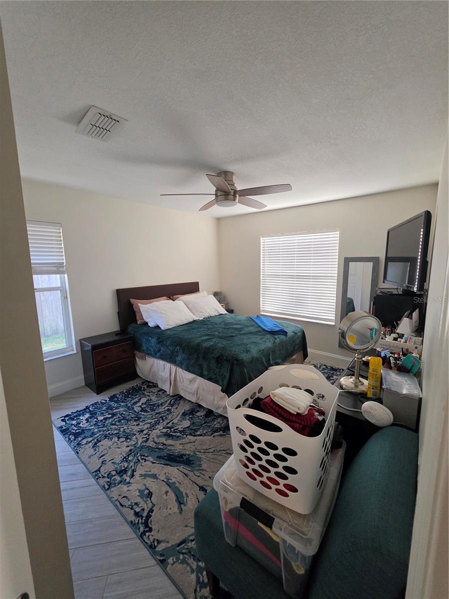 Image 11 of 27 For 10158 Brandon Circle